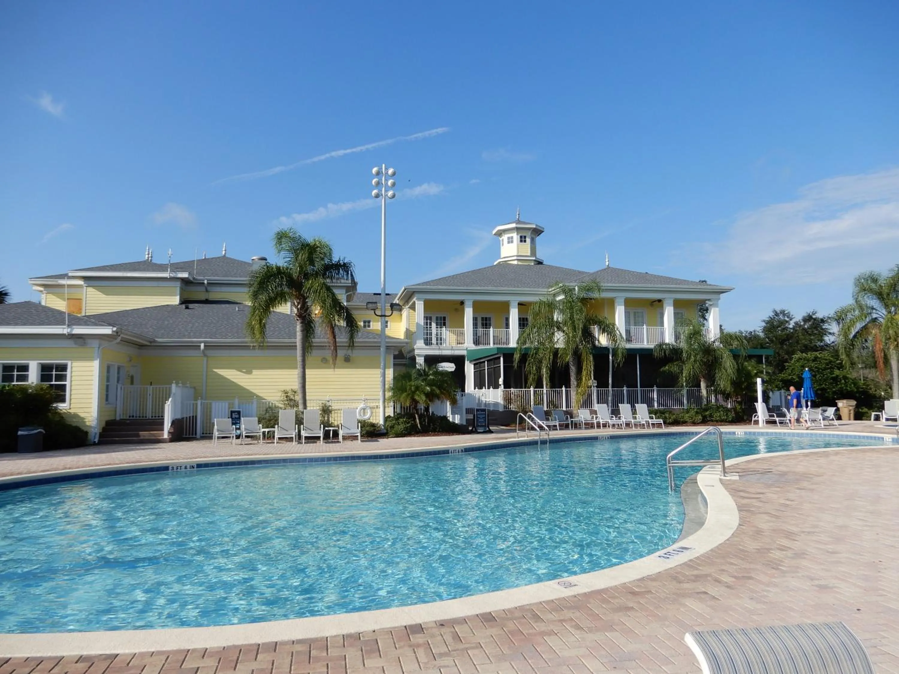 Property building in Bahama Bay