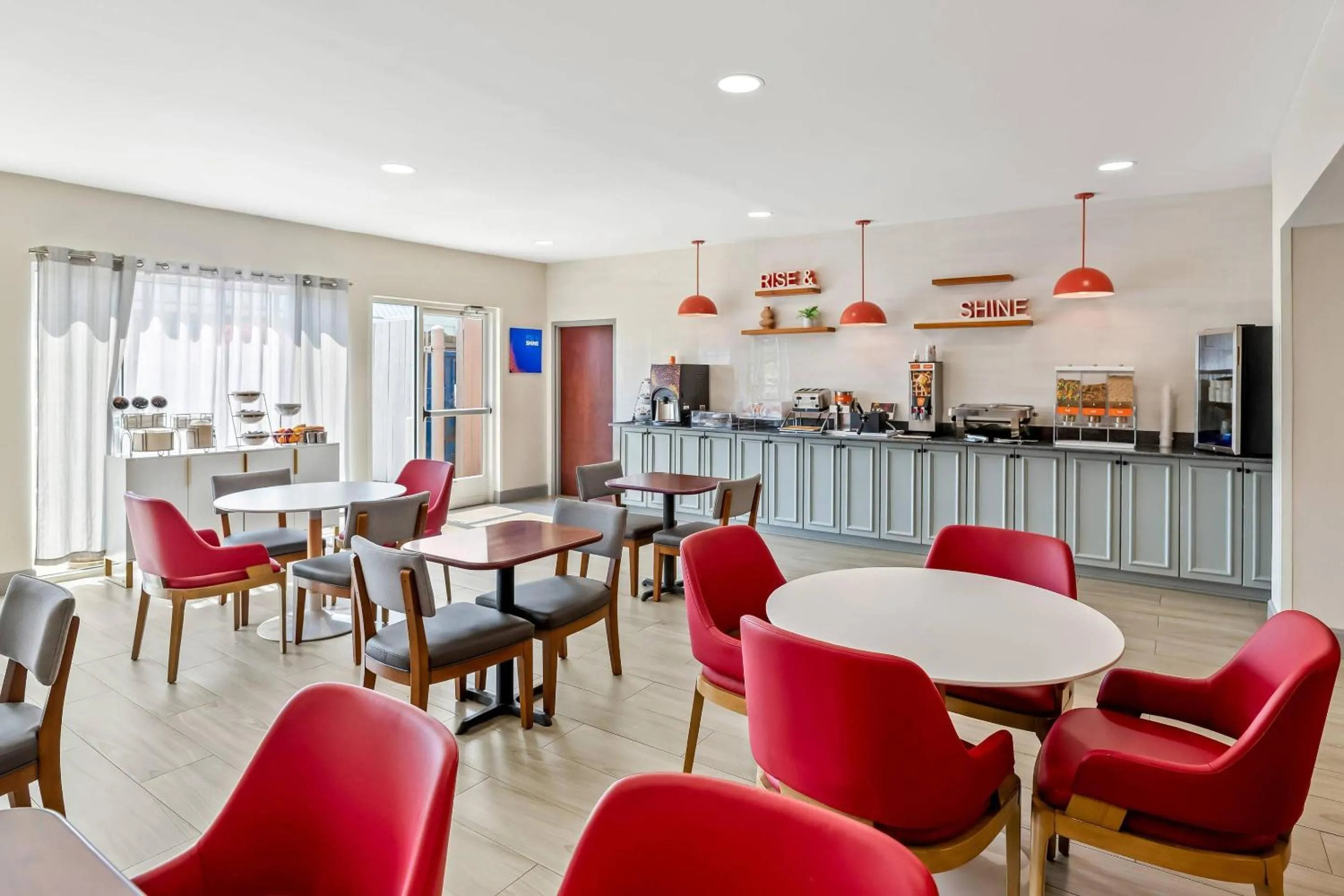 Breakfast in Comfort Inn Emporia