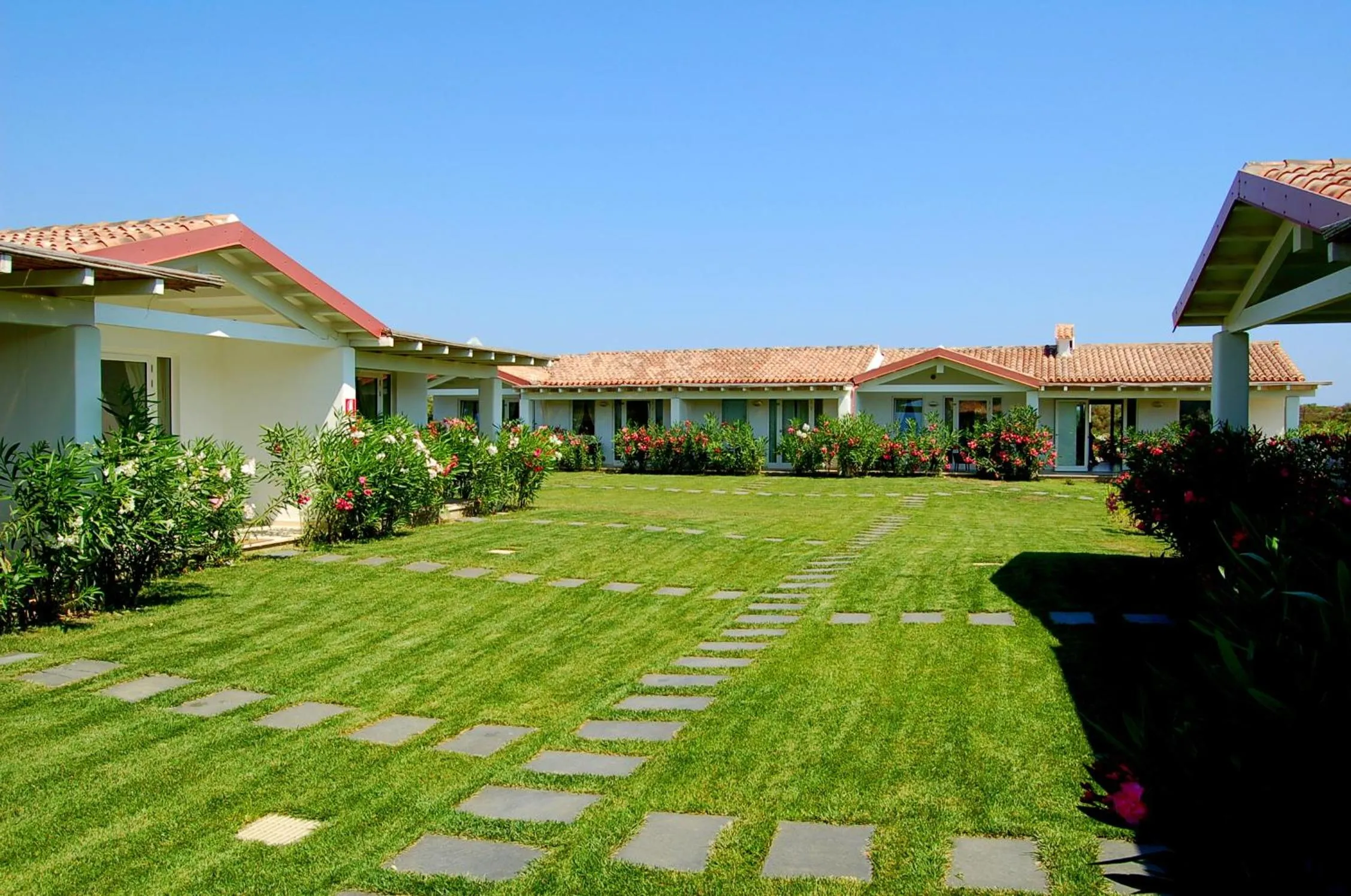 Facade/entrance in Hotel Budoni Beach