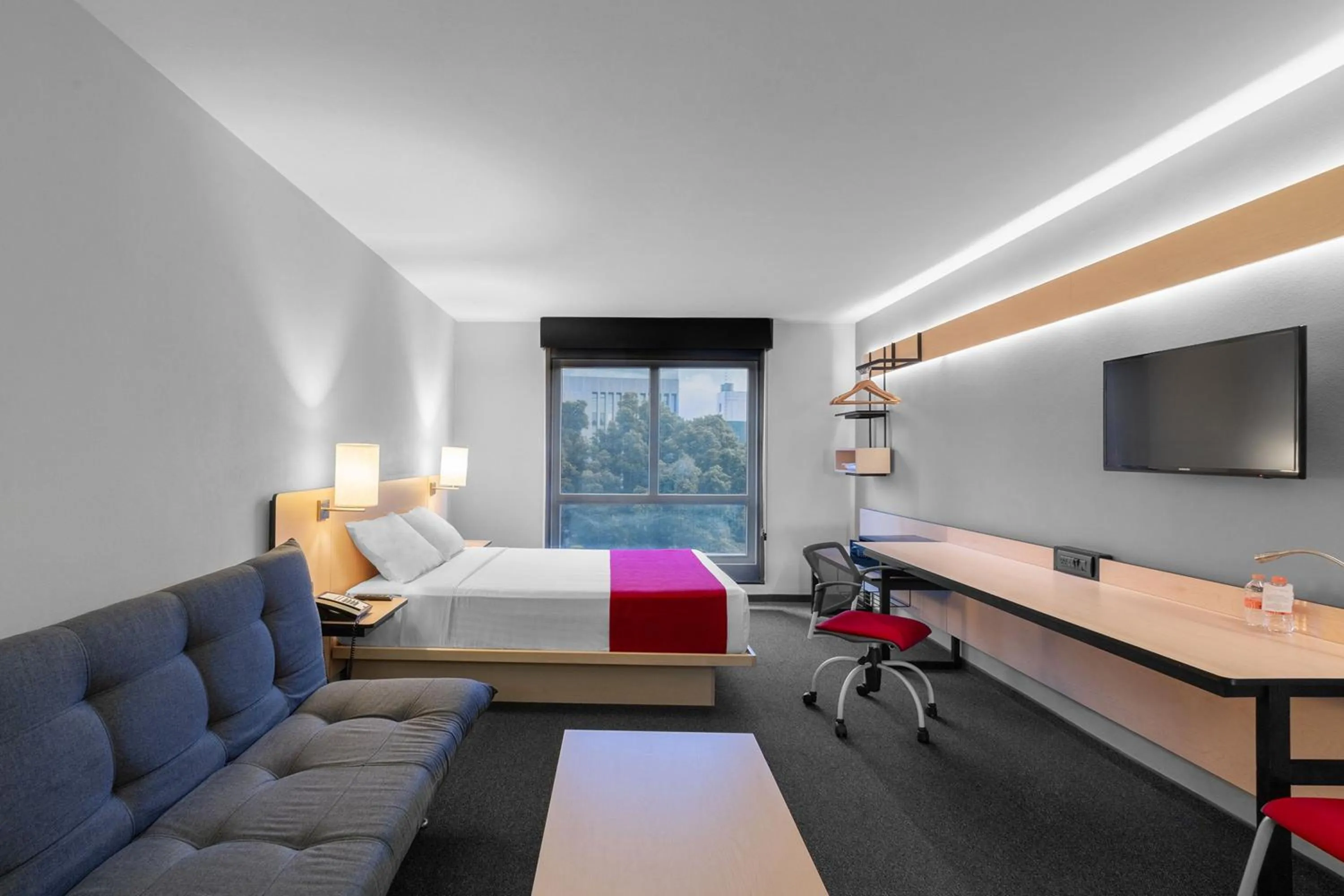 Bedroom, Bed in City Express Plus by Marriott Guadalajara Expo