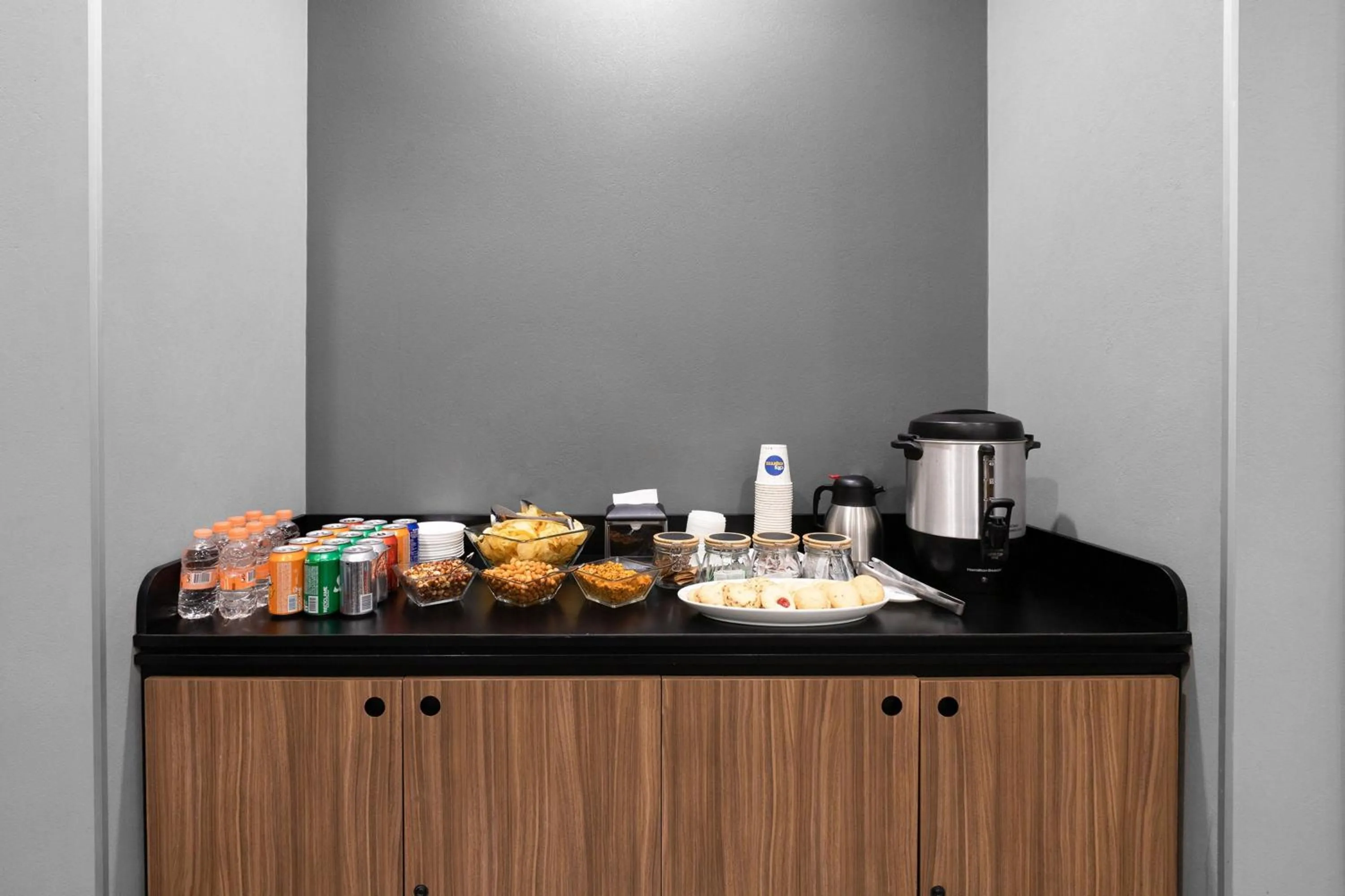 Meeting/conference room in City Express Plus by Marriott Guadalajara Expo