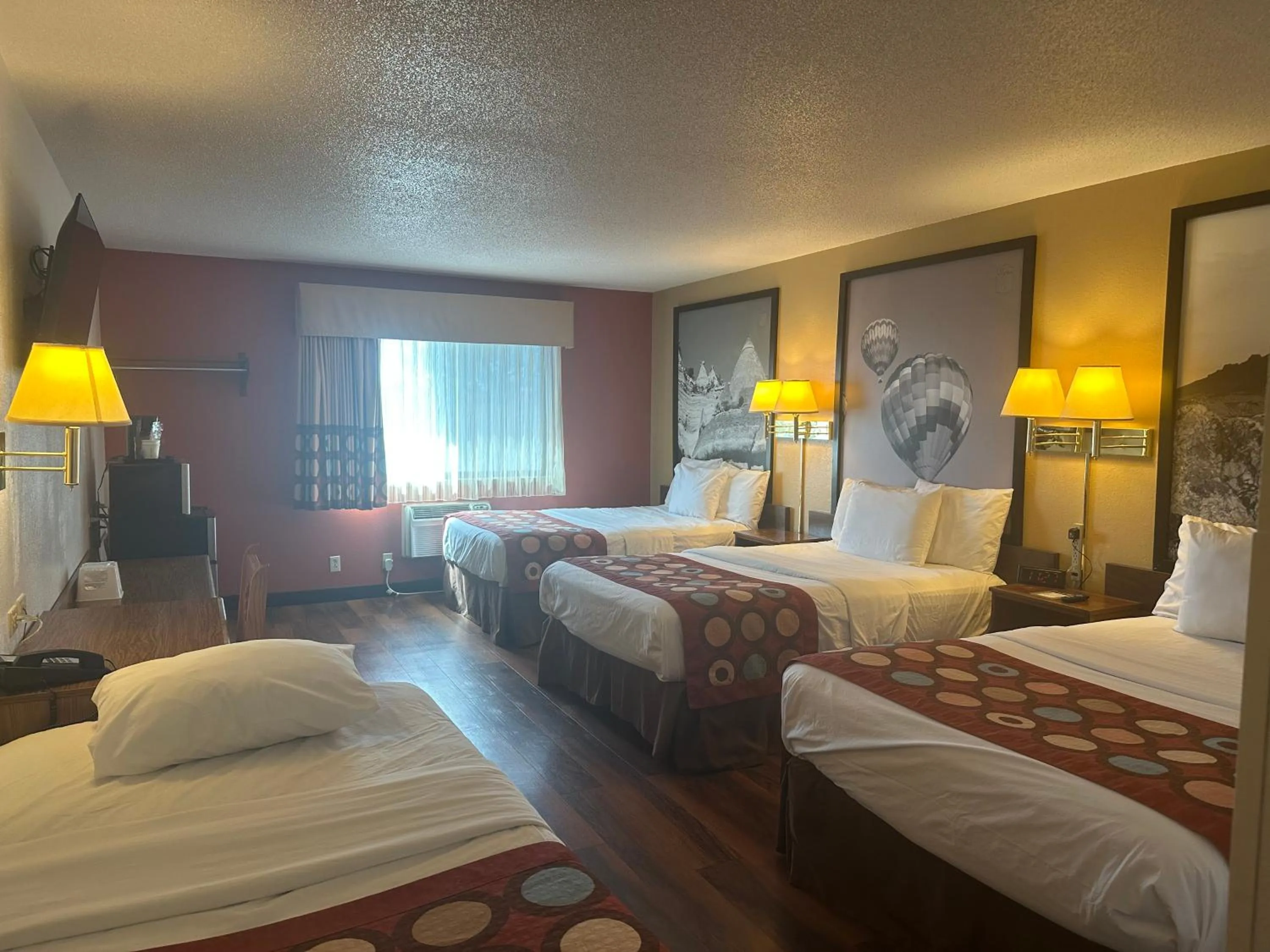 Photo of the whole room, Bed in Super 8 by Wyndham Las Vegas