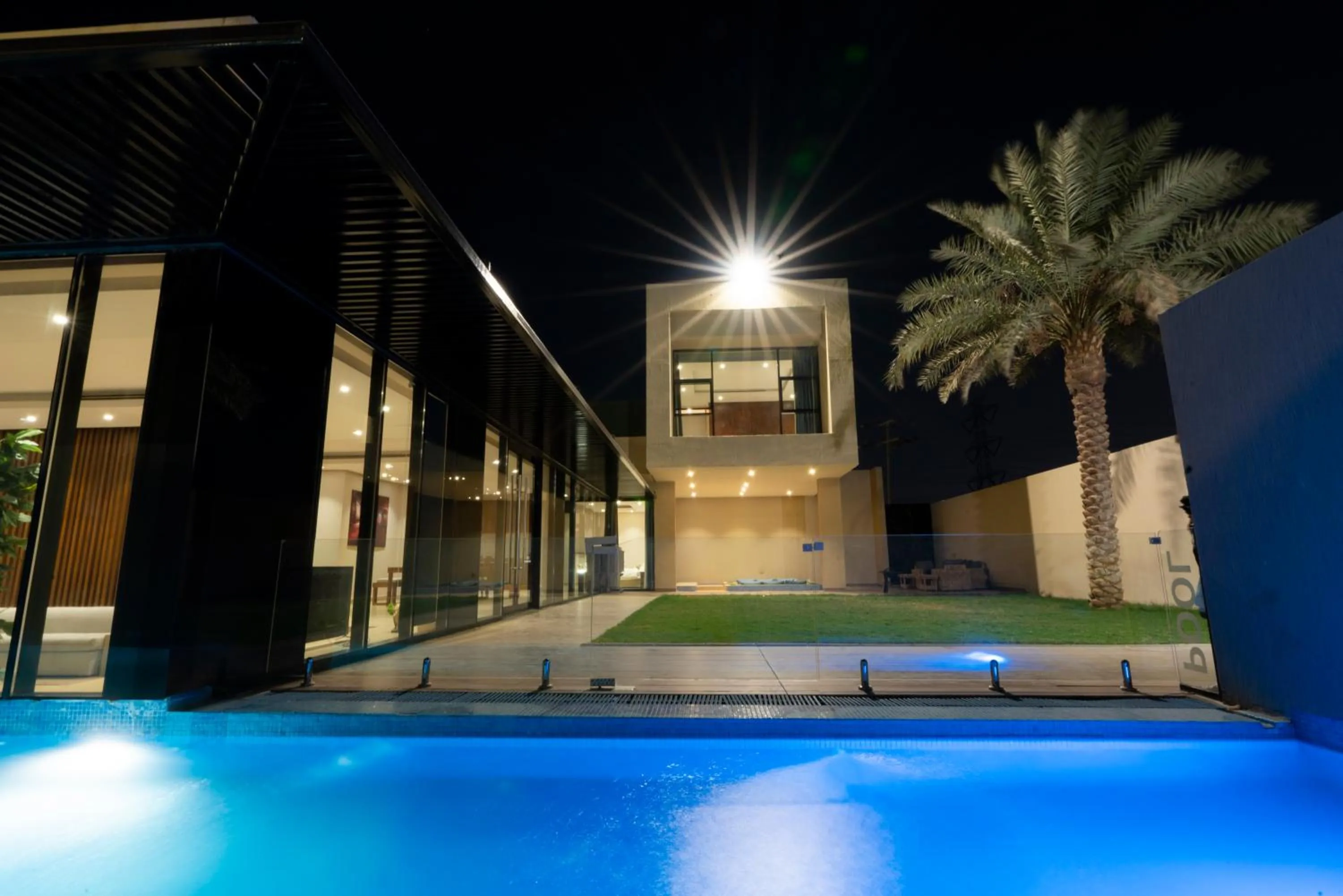 Swimming pool in The One Hotel Resorts - Riyadh