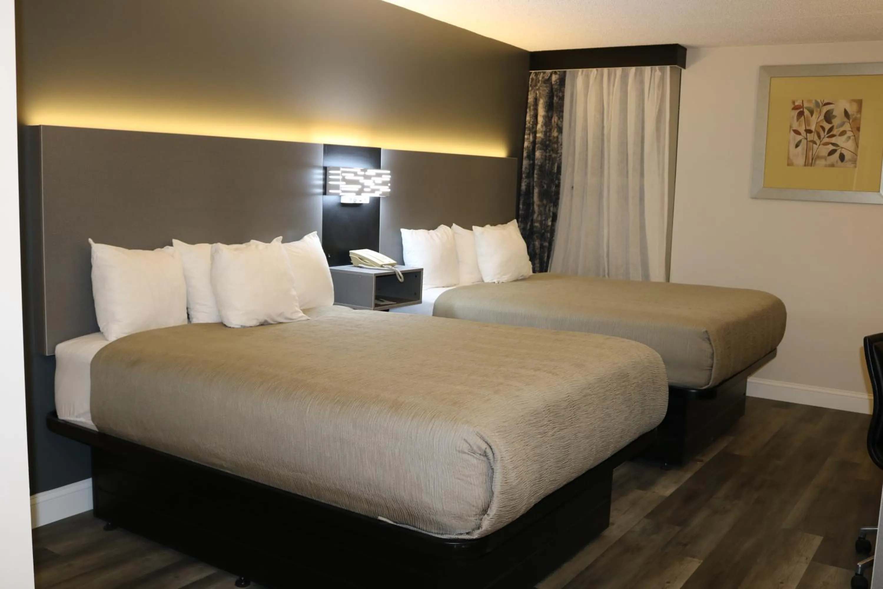 Bedroom, Bed in Quality Inn Bangor Airport