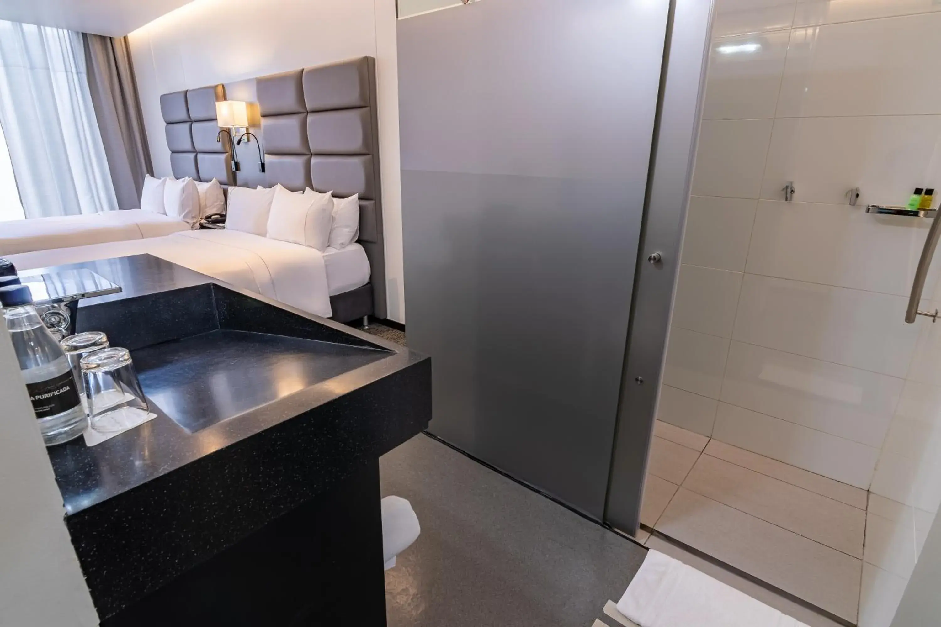 Double Room with Two Double Beds in GHL Collection 93 Double Room with Two Double Beds in GHL Collection 93