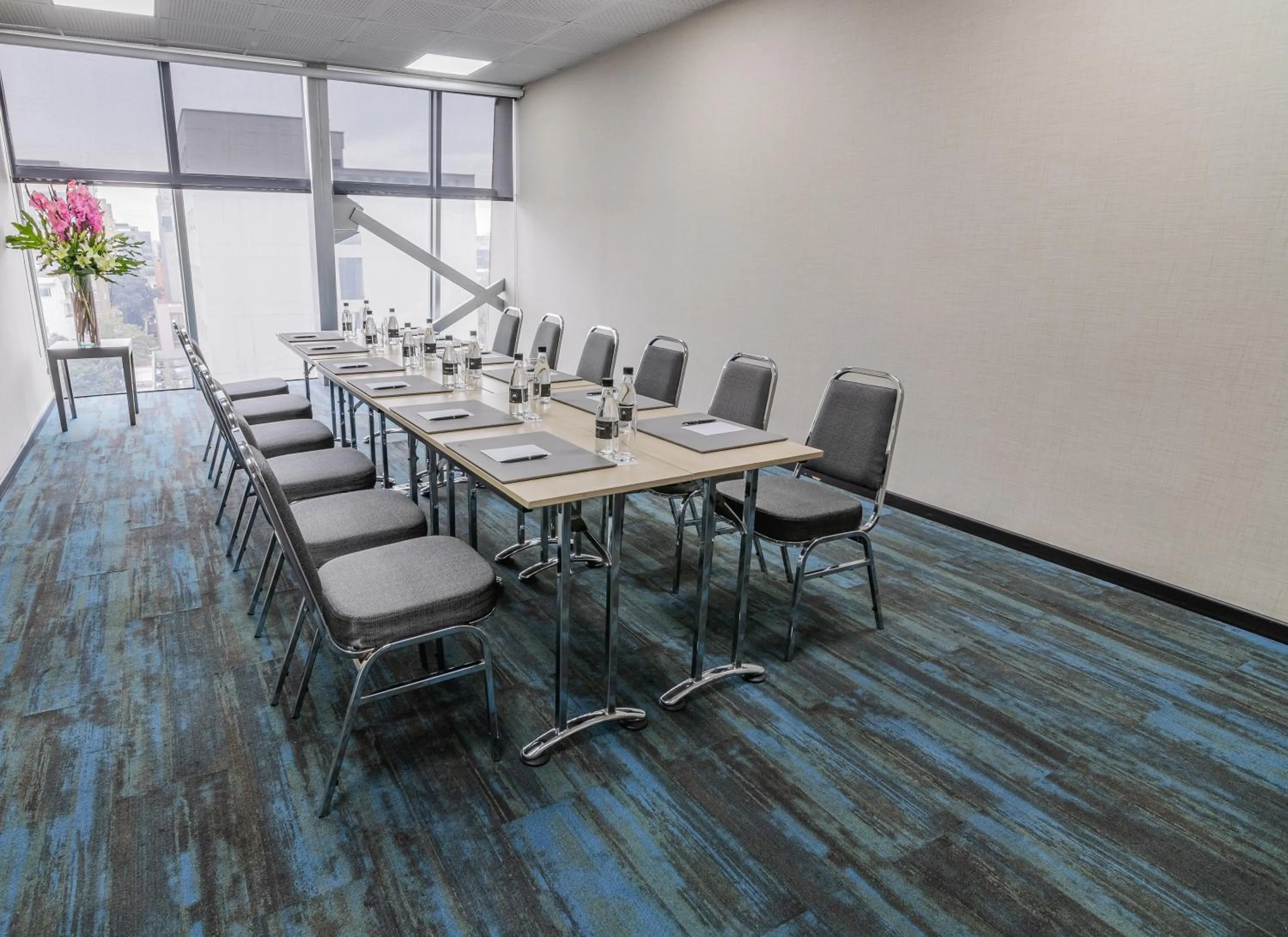 Meeting/conference room in GHL Collection 93