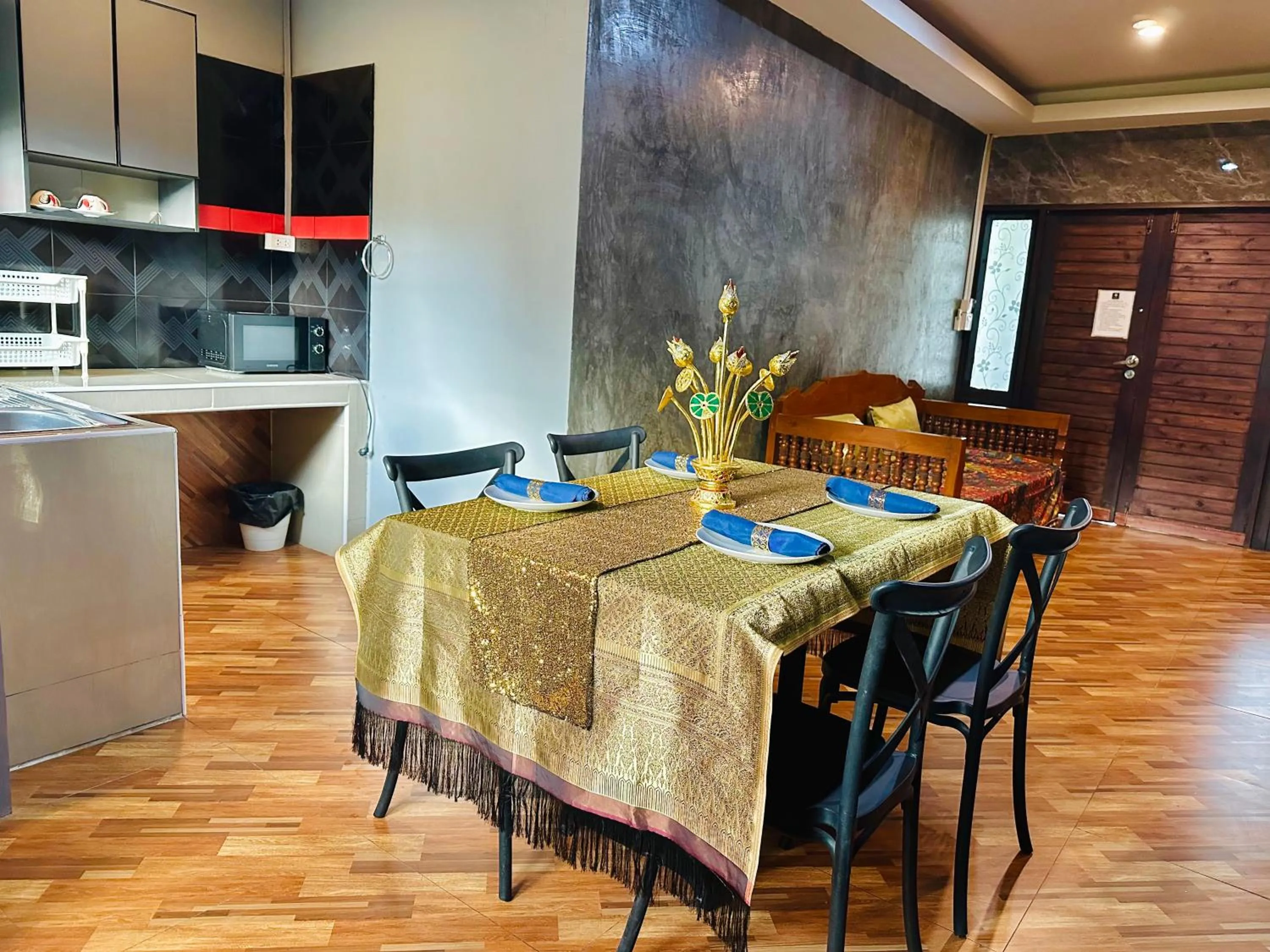 Khum Lanna Boutique Hotel