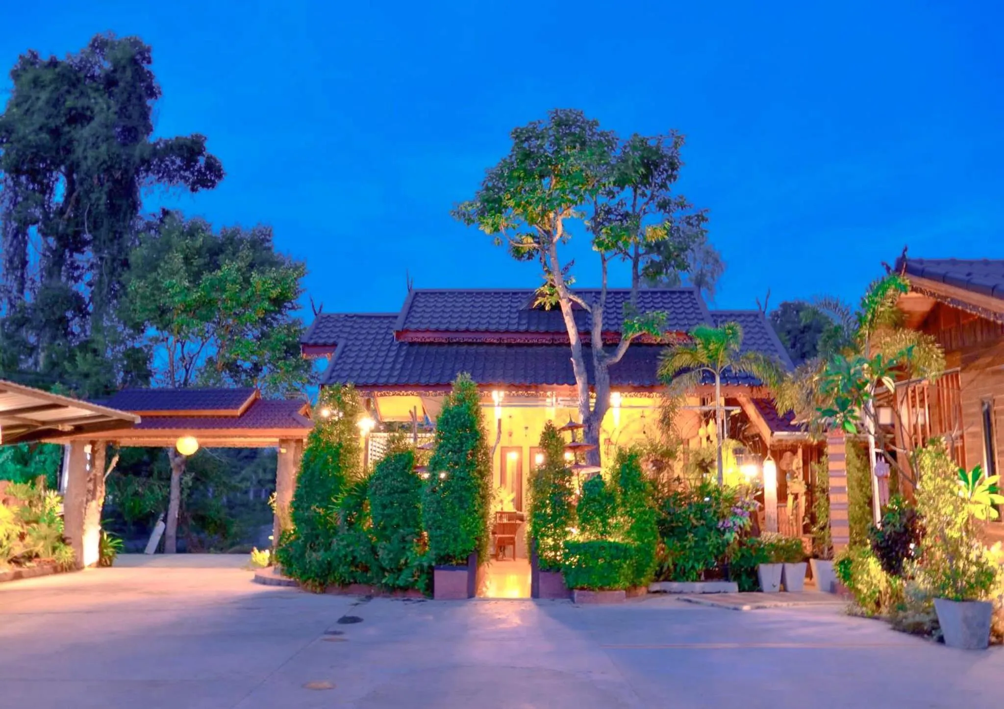 Khum Lanna Boutique Hotel