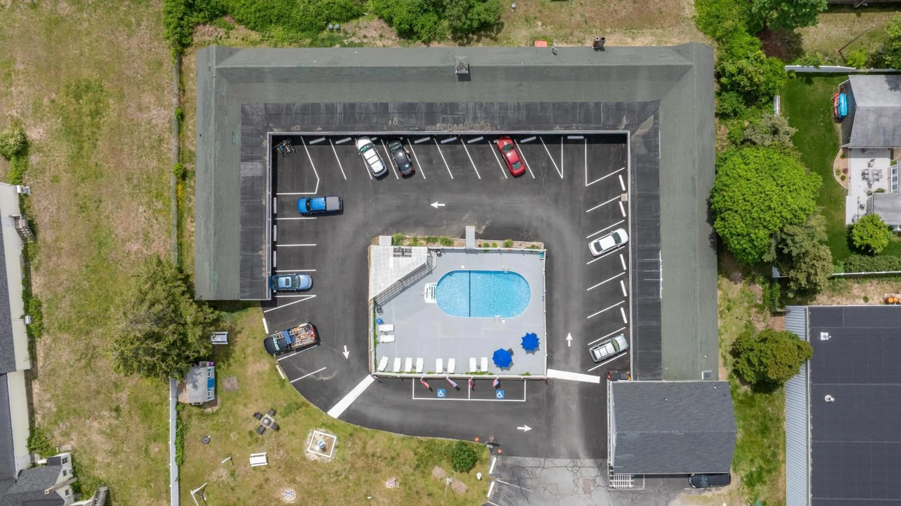 Bird's eye view in Jonathan Edwards Motel
