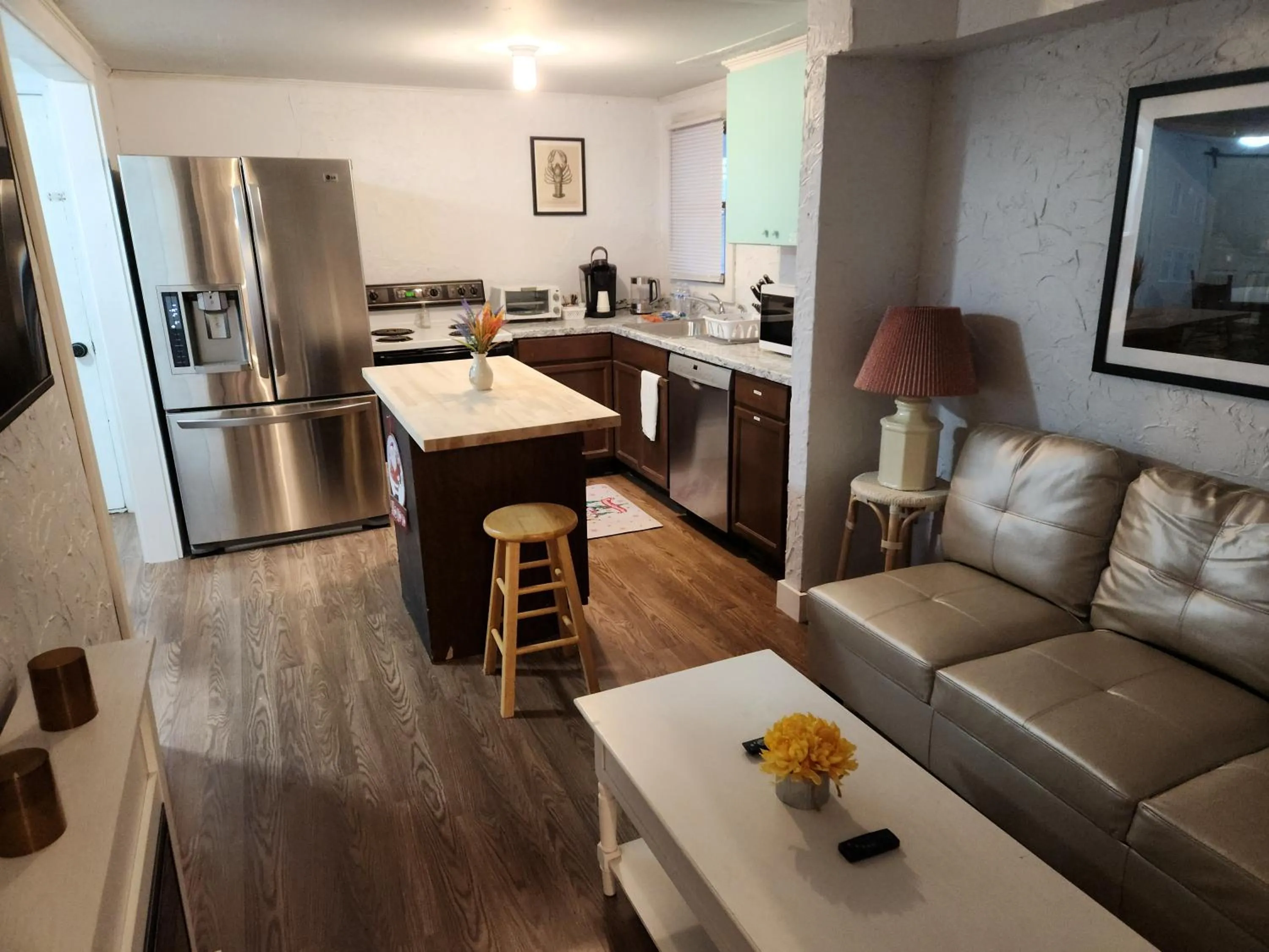 Jonathan Edwards Motel