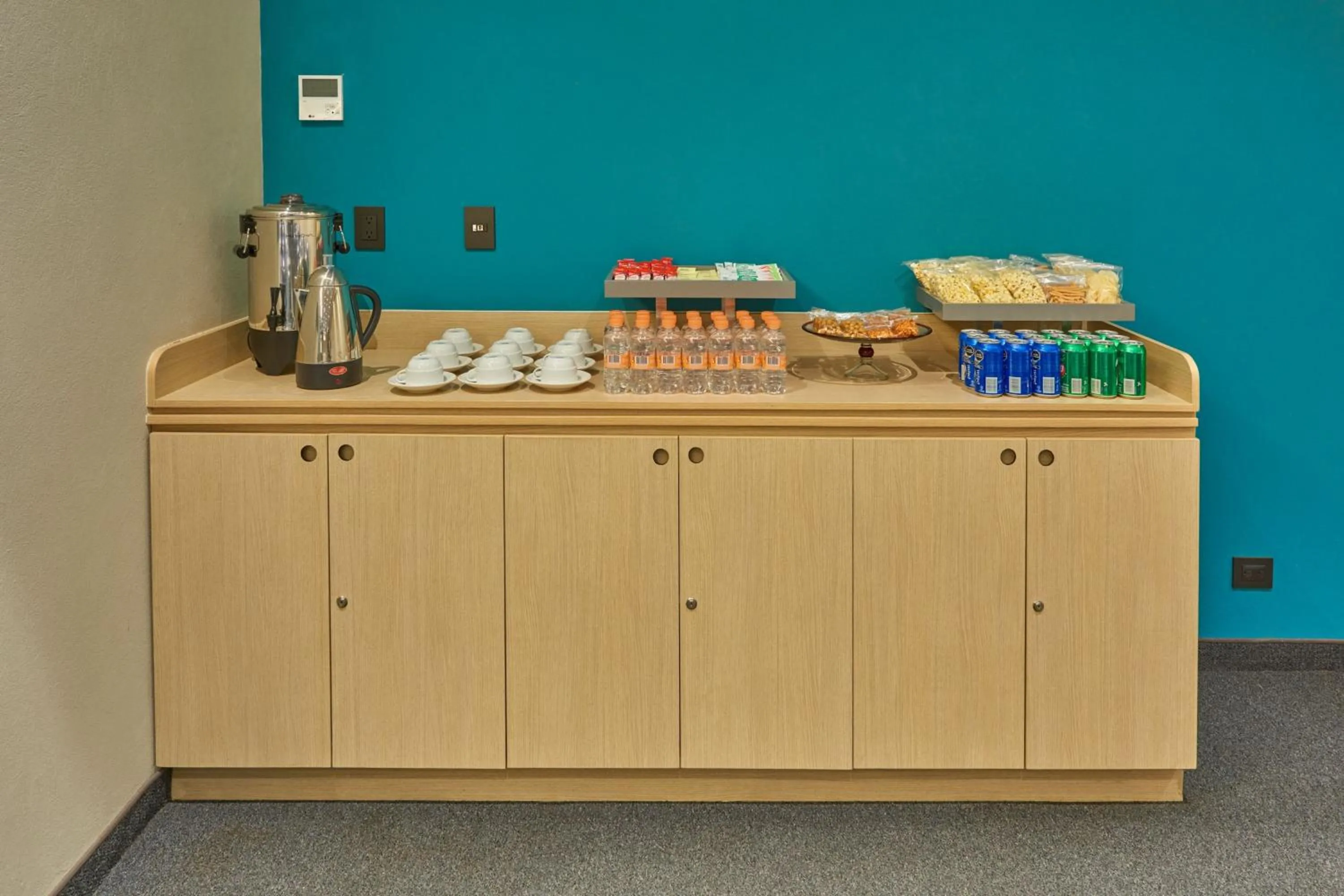 Meeting/conference room in City Express by Marriott Suites Toluca