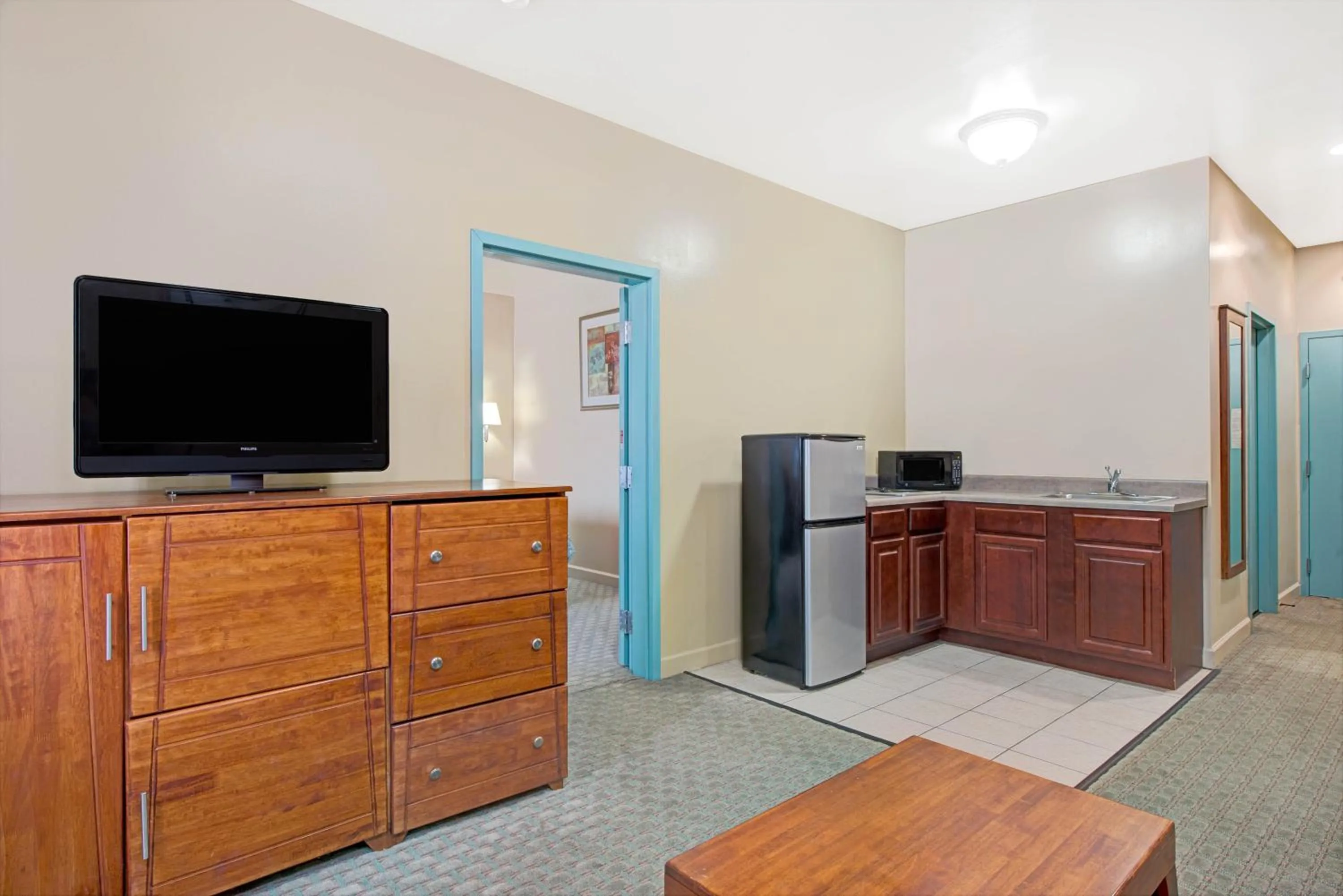 Days Inn by Wyndham Downtown St. Louis