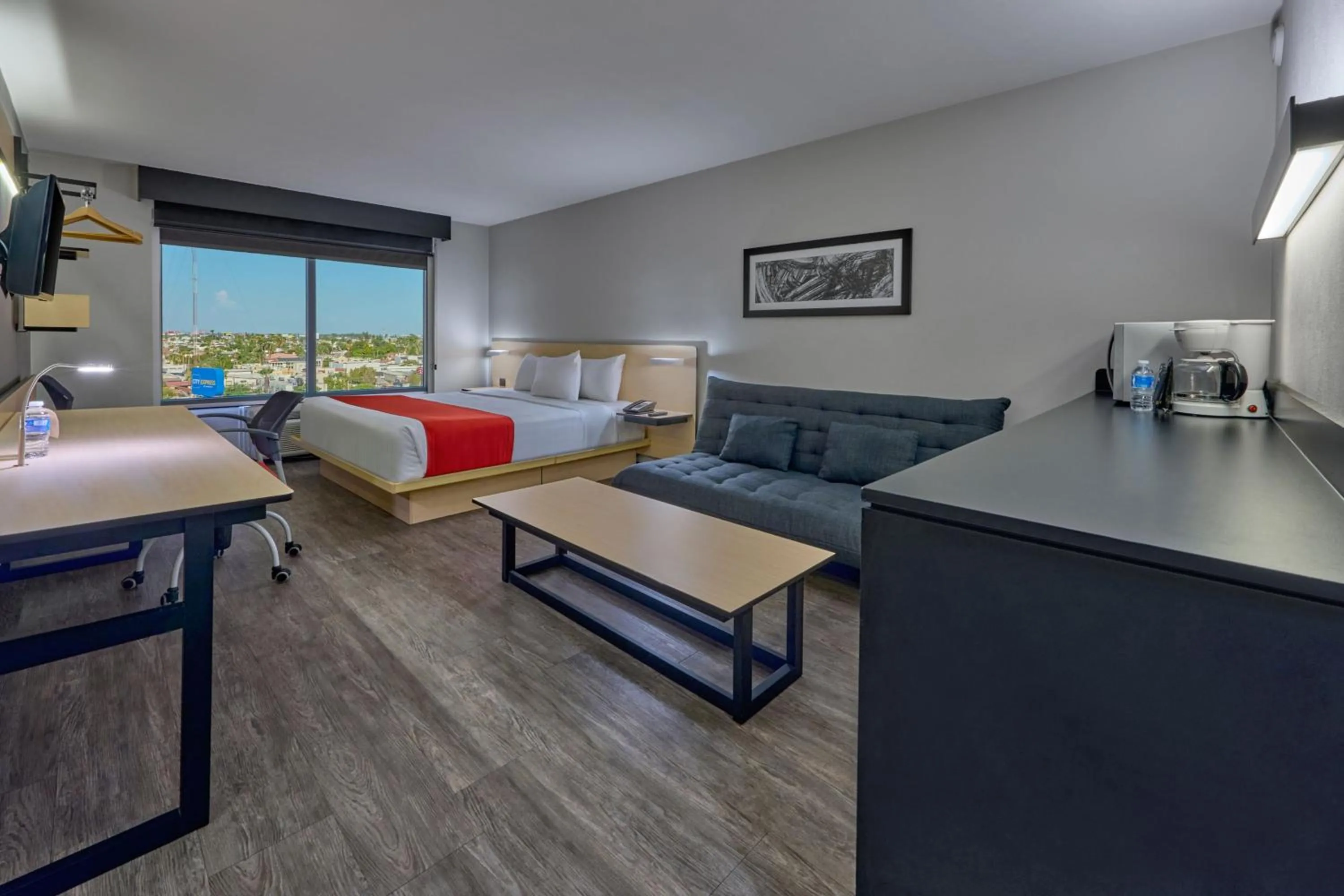 Photo of the whole room, Bed in City Express by Marriott Mexicali