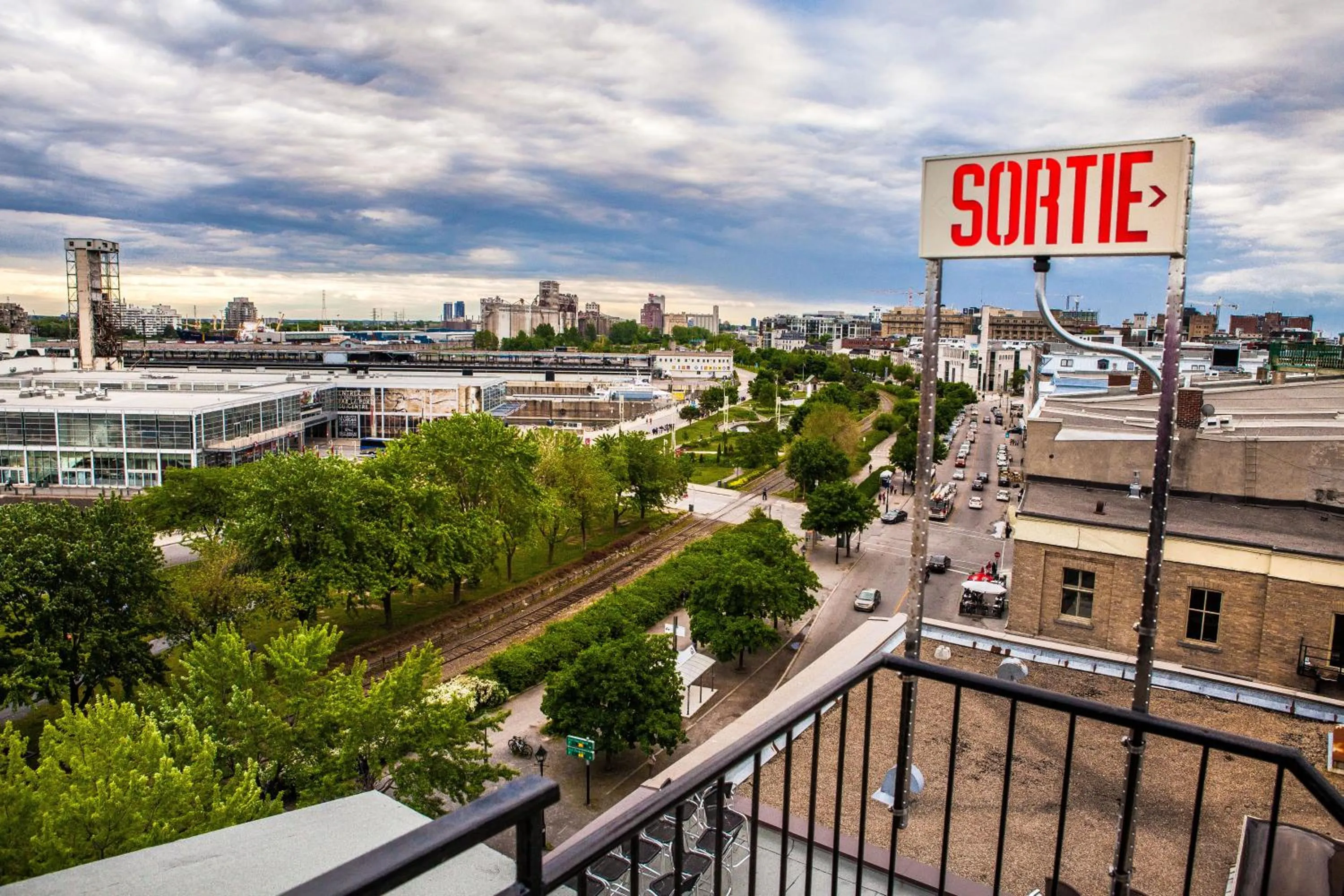 Patio in Lofts du Vieux-Port by Gray Collection