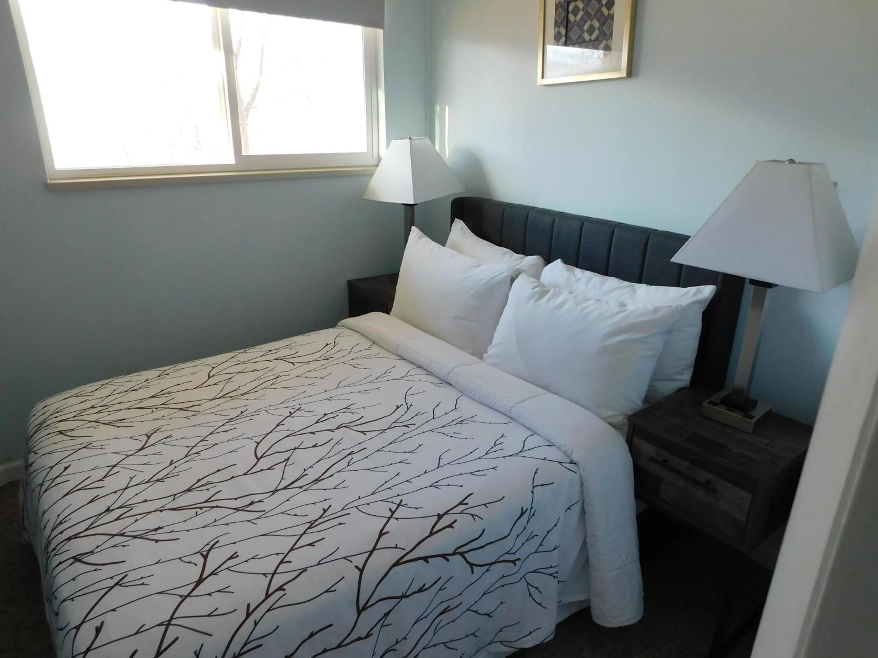 Bedroom, Bed in Silver Ridge Lodge