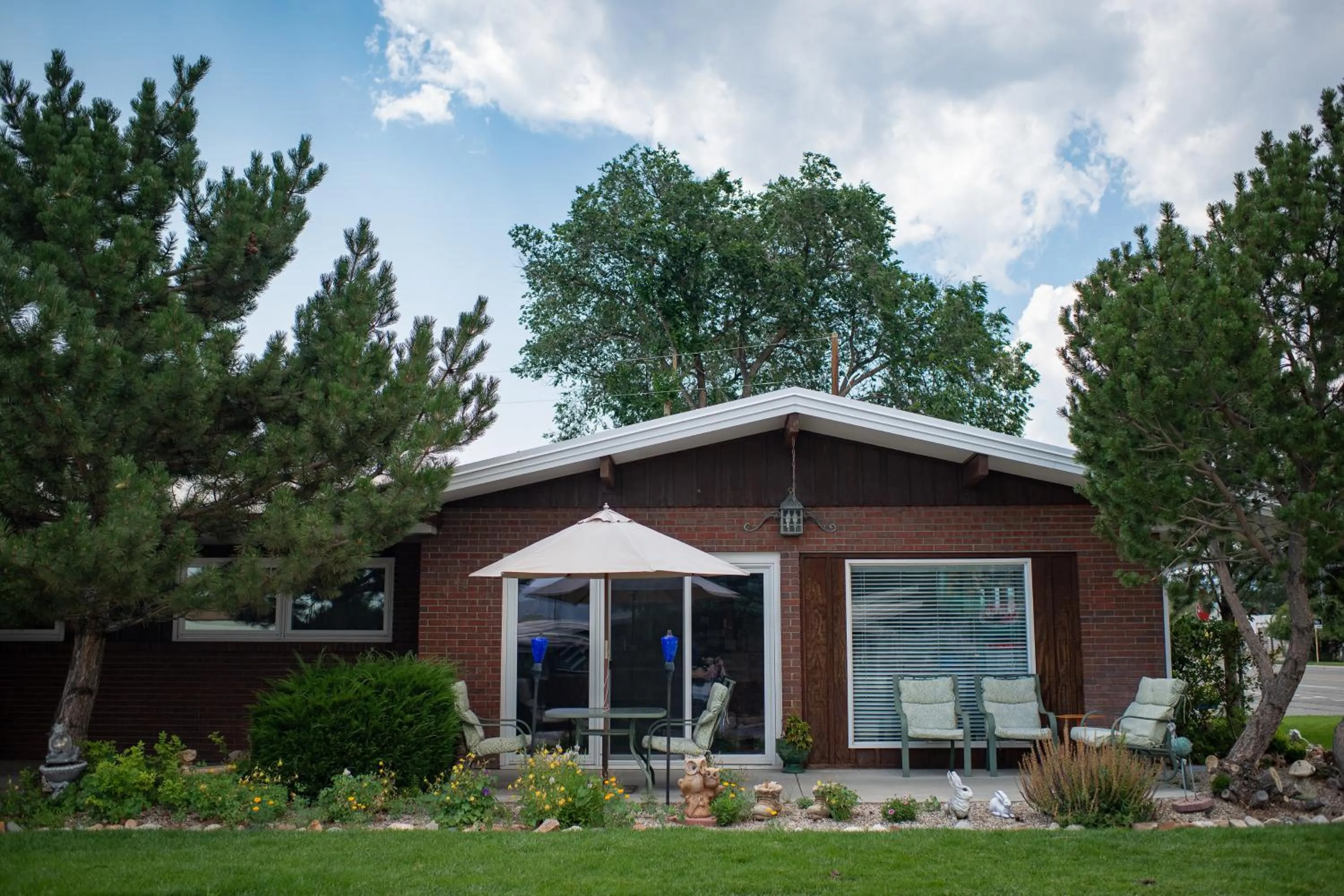 Property building in Silver Ridge Lodge