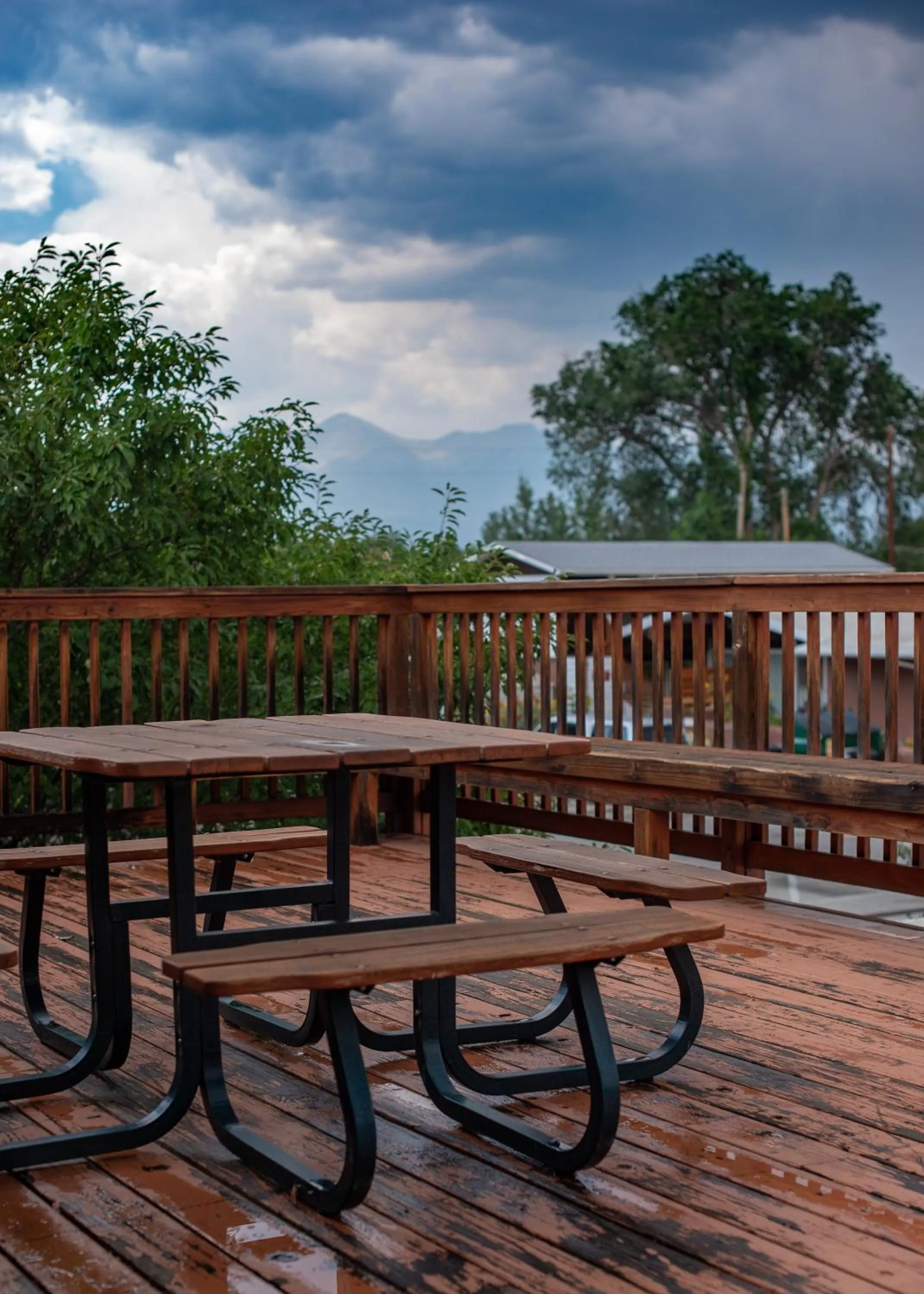Property building in Silver Ridge Lodge