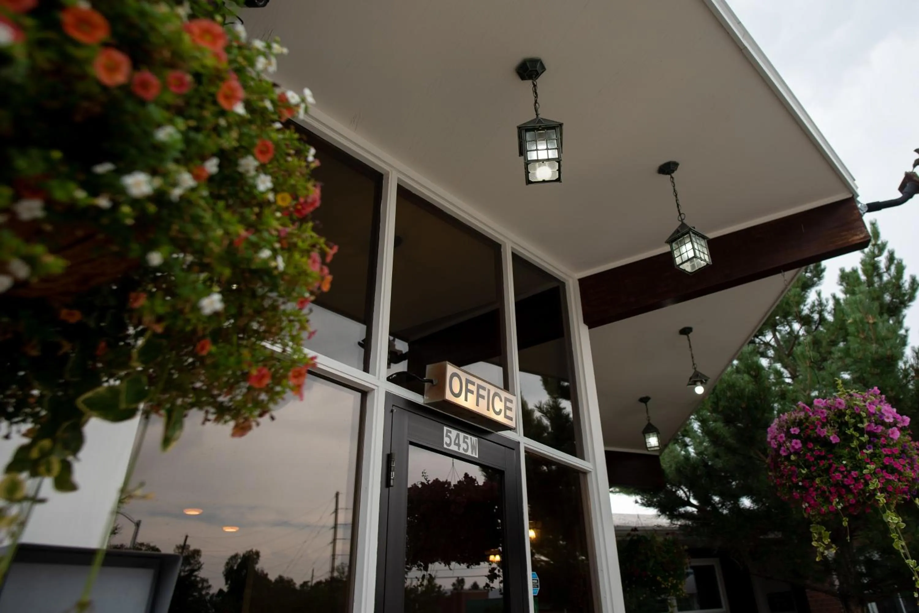 Property building in Silver Ridge Lodge