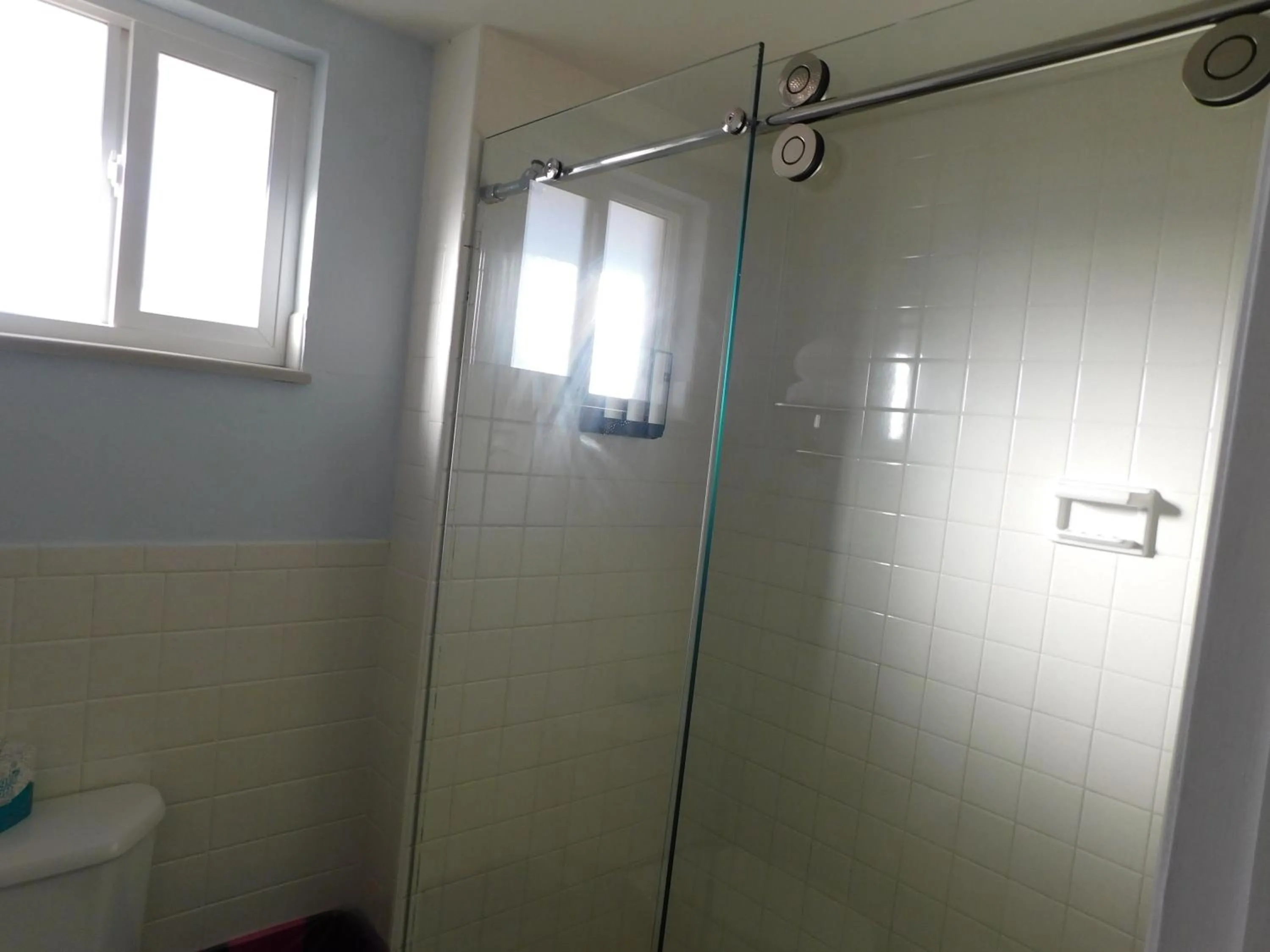 Shower in Silver Ridge Lodge