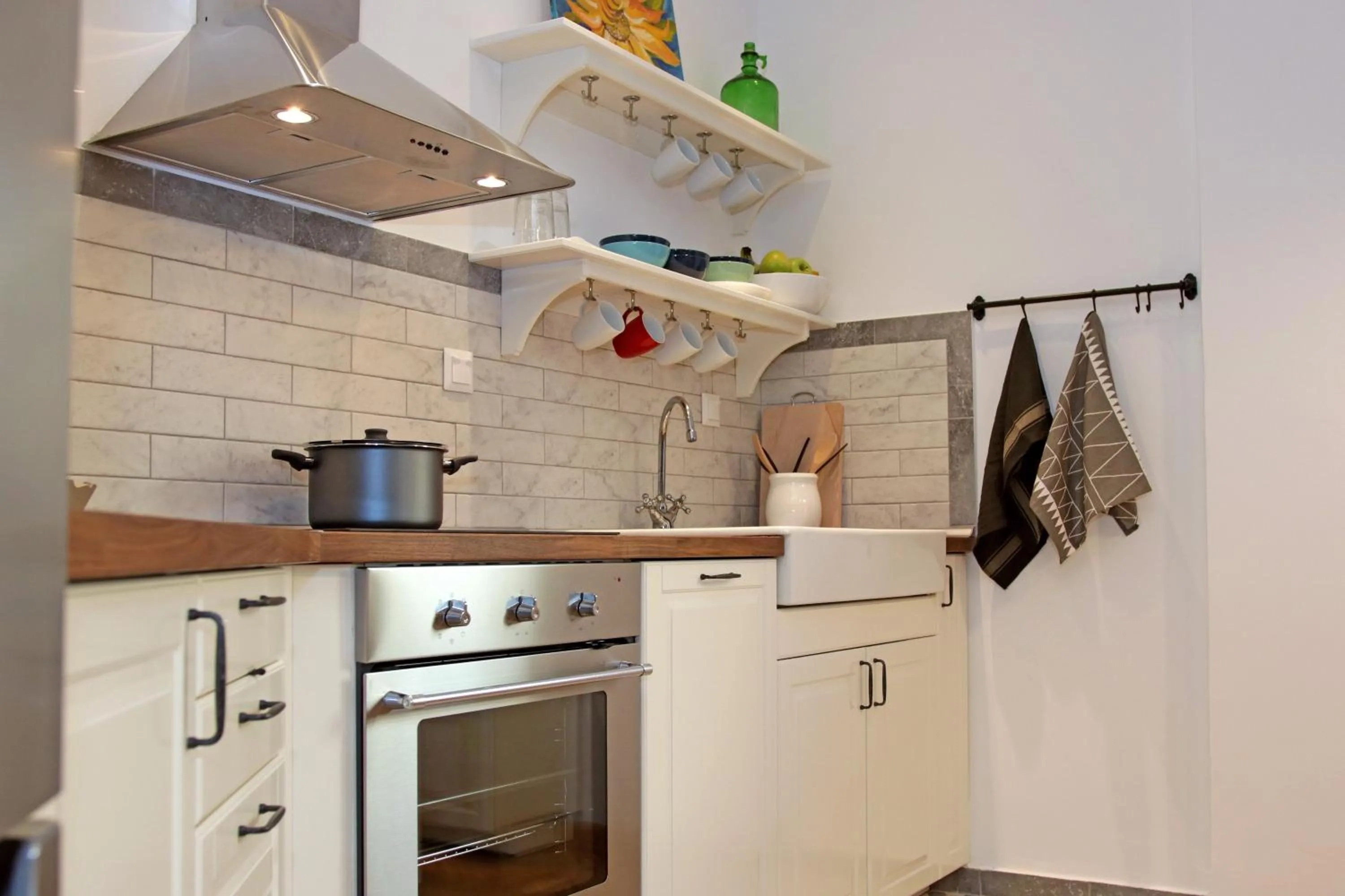 Kitchen or kitchenette in The 4 Travellers Thessaloniki