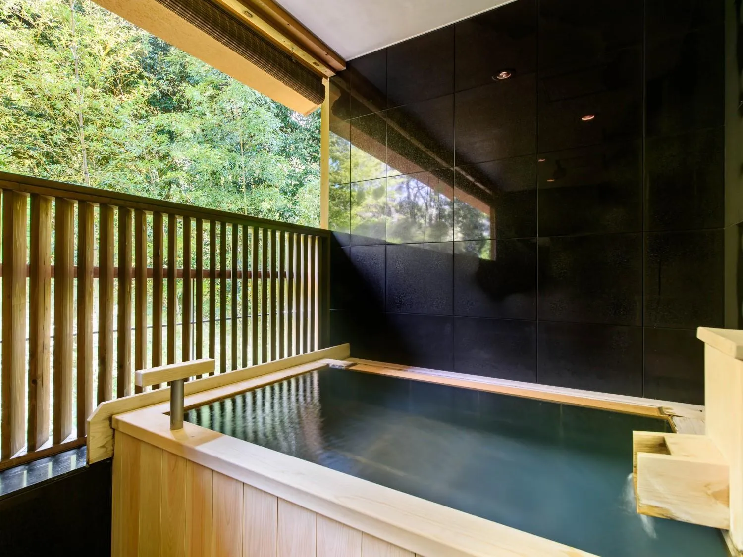 Bathroom in Hakone Suishoen