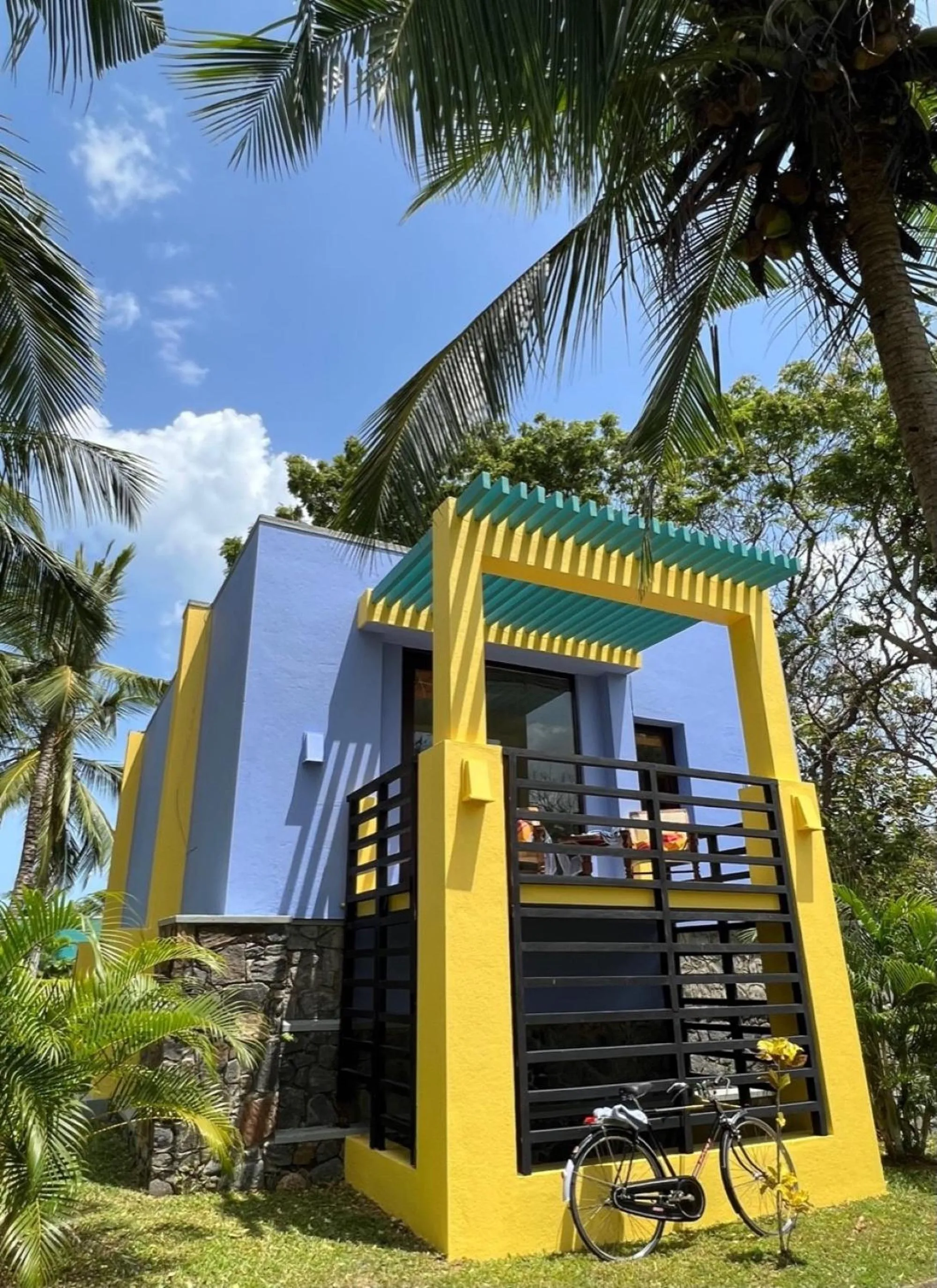 Property building in Buckingham Place