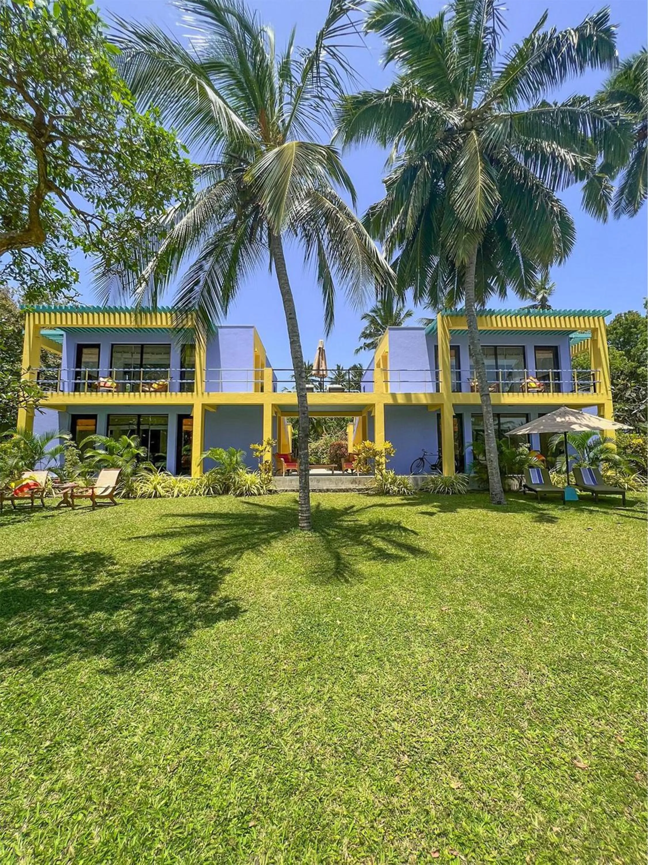 Property building in Buckingham Place