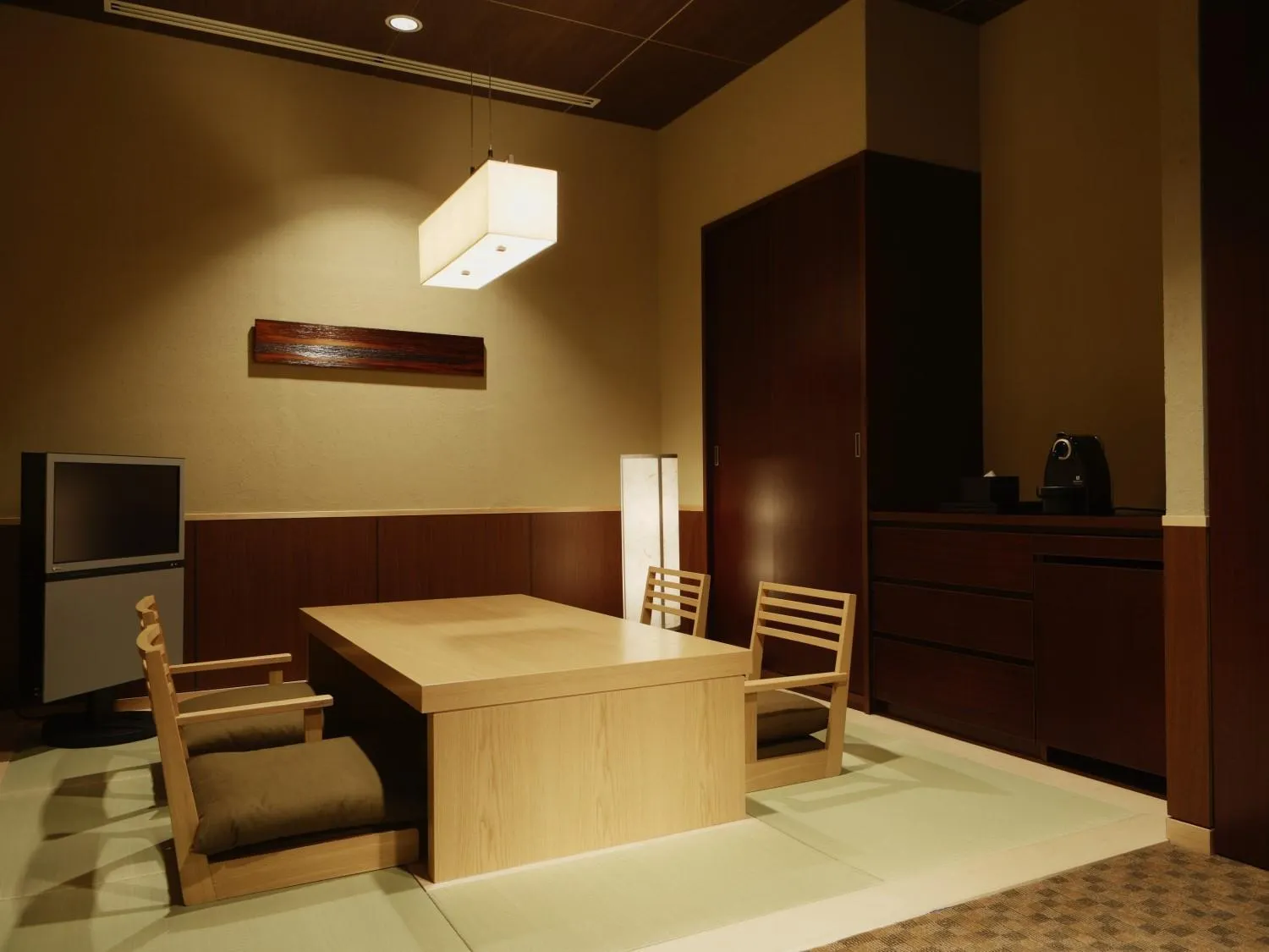 Seating area in Fufu Atami