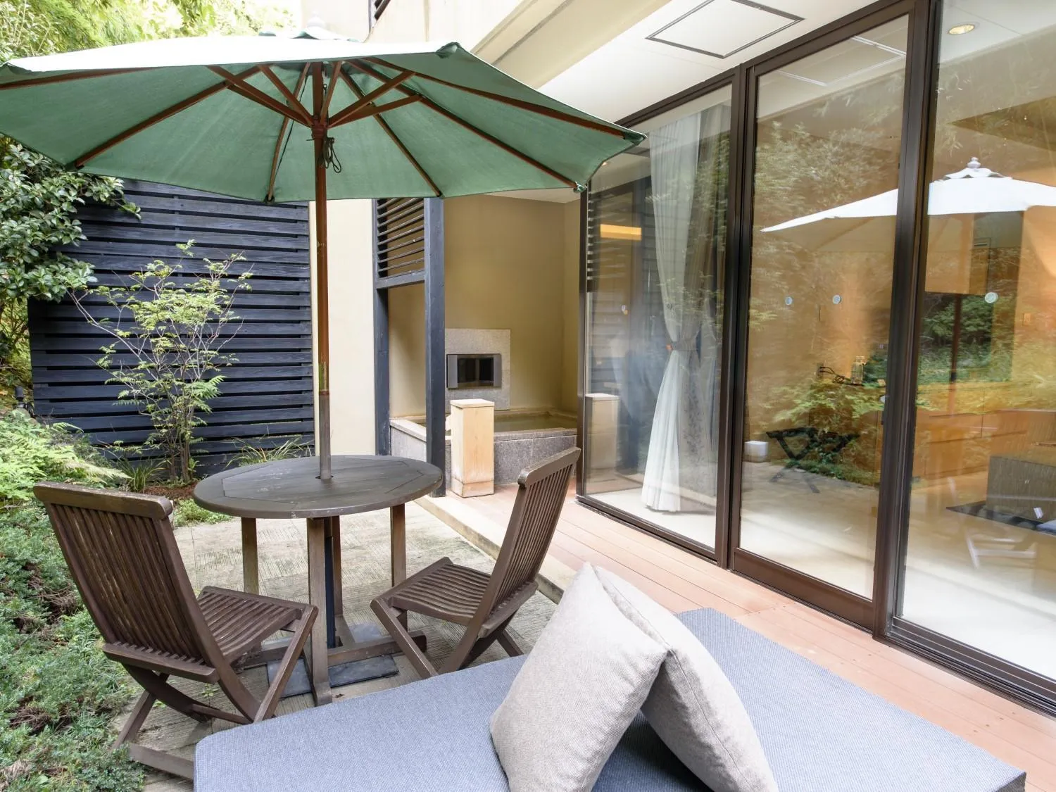 Balcony/Terrace in Fufu Atami