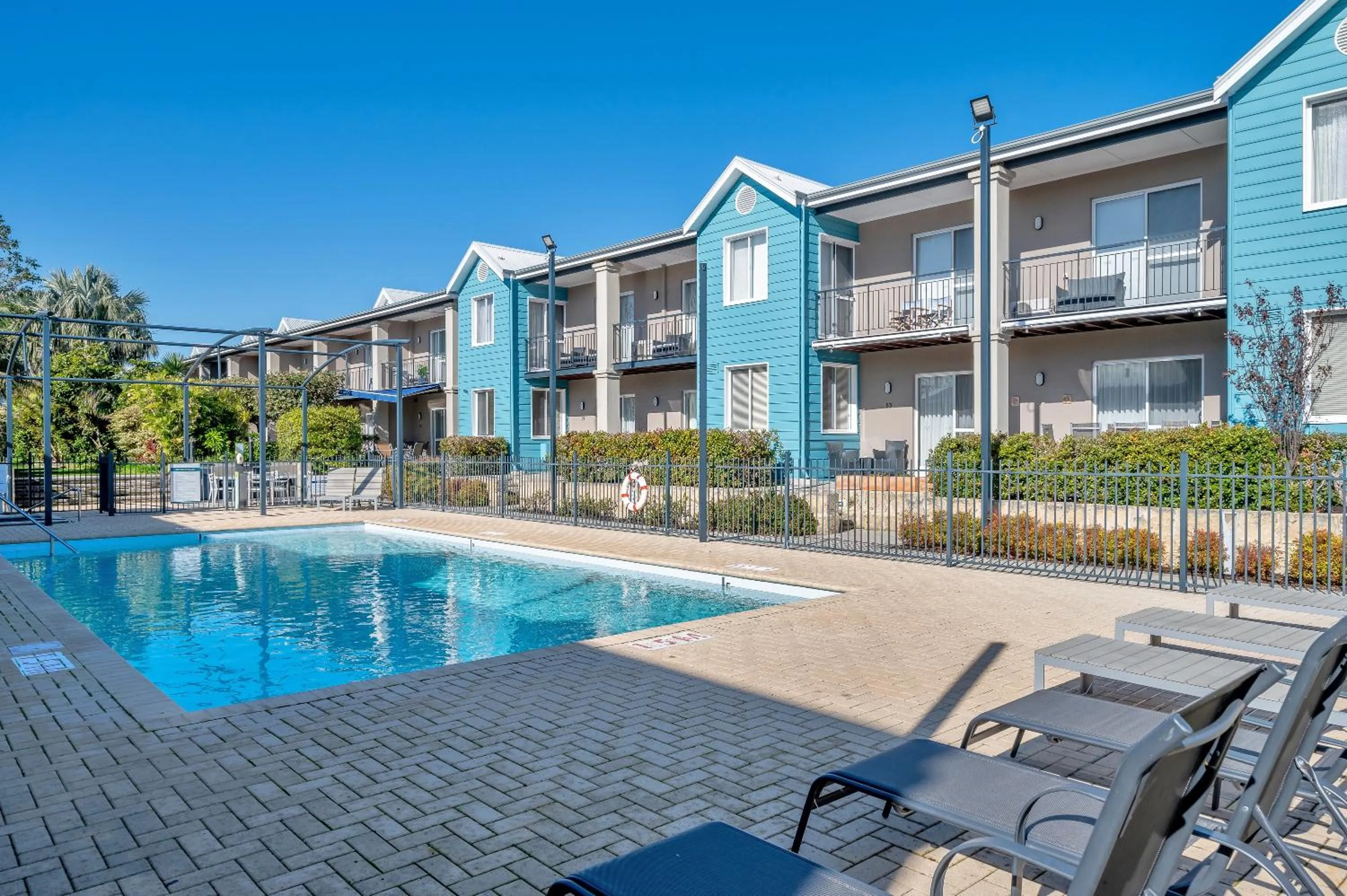 C Mandurah Apartment Resort