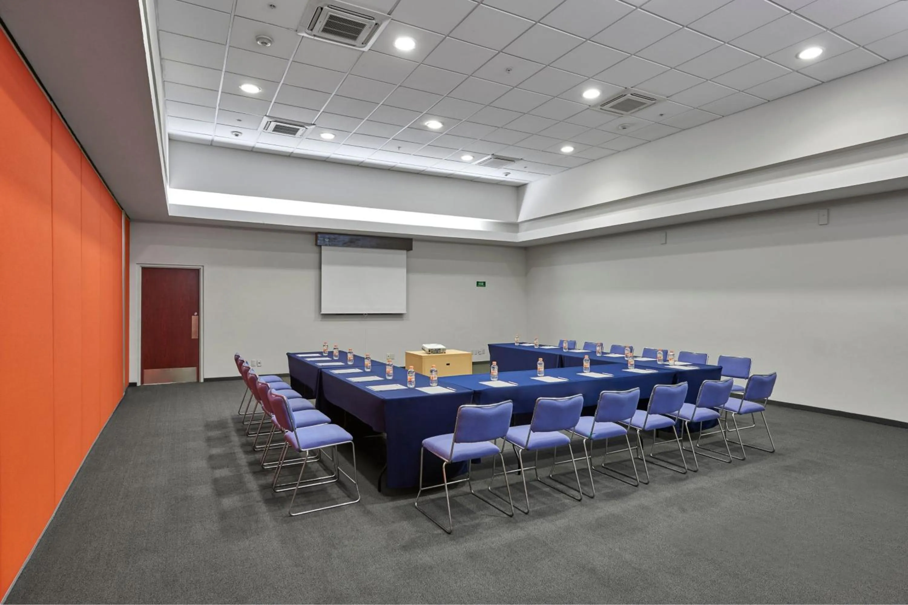 Meeting/conference room in City Express by Marriott Nogales