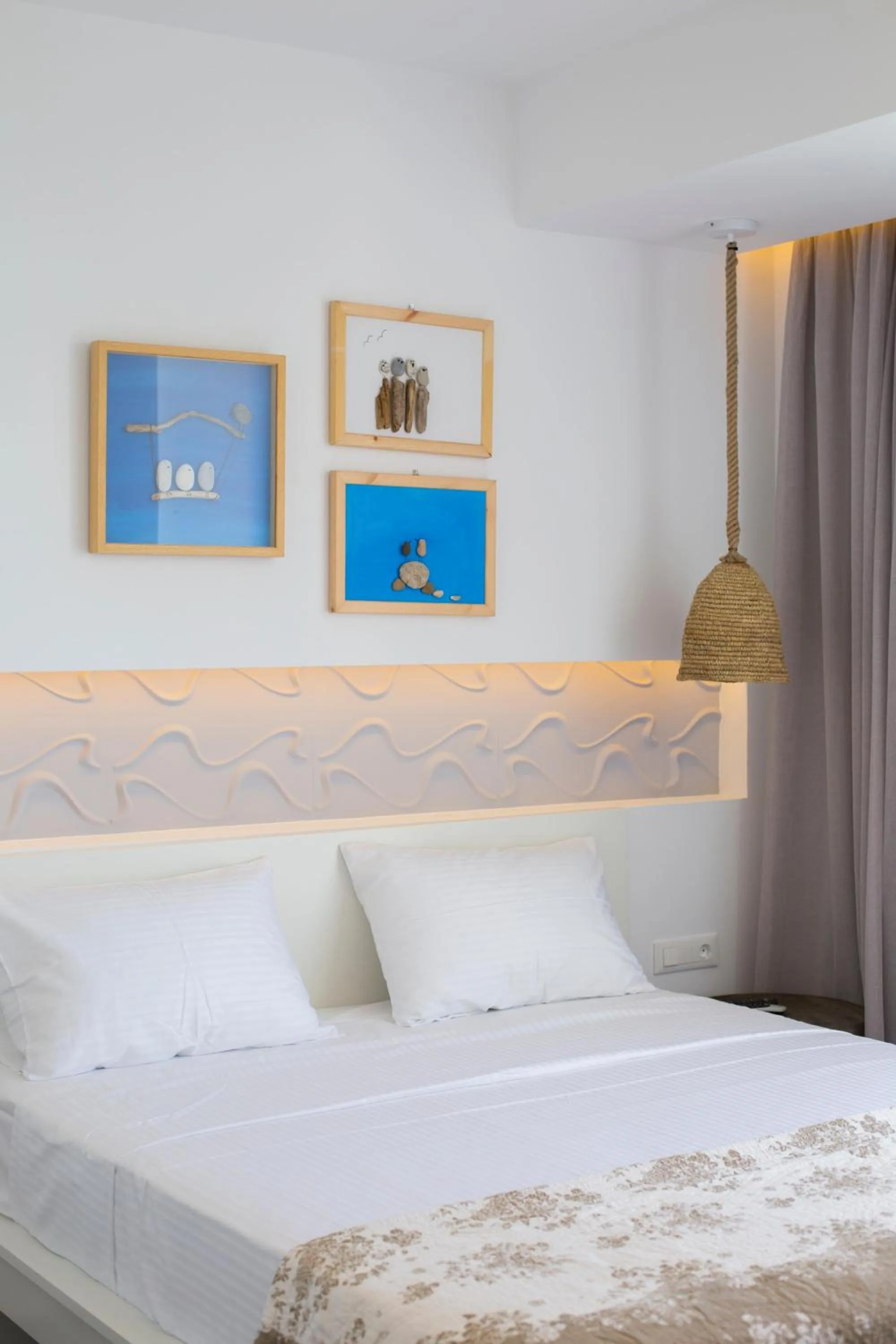 Bed in Elenis Philoxenia