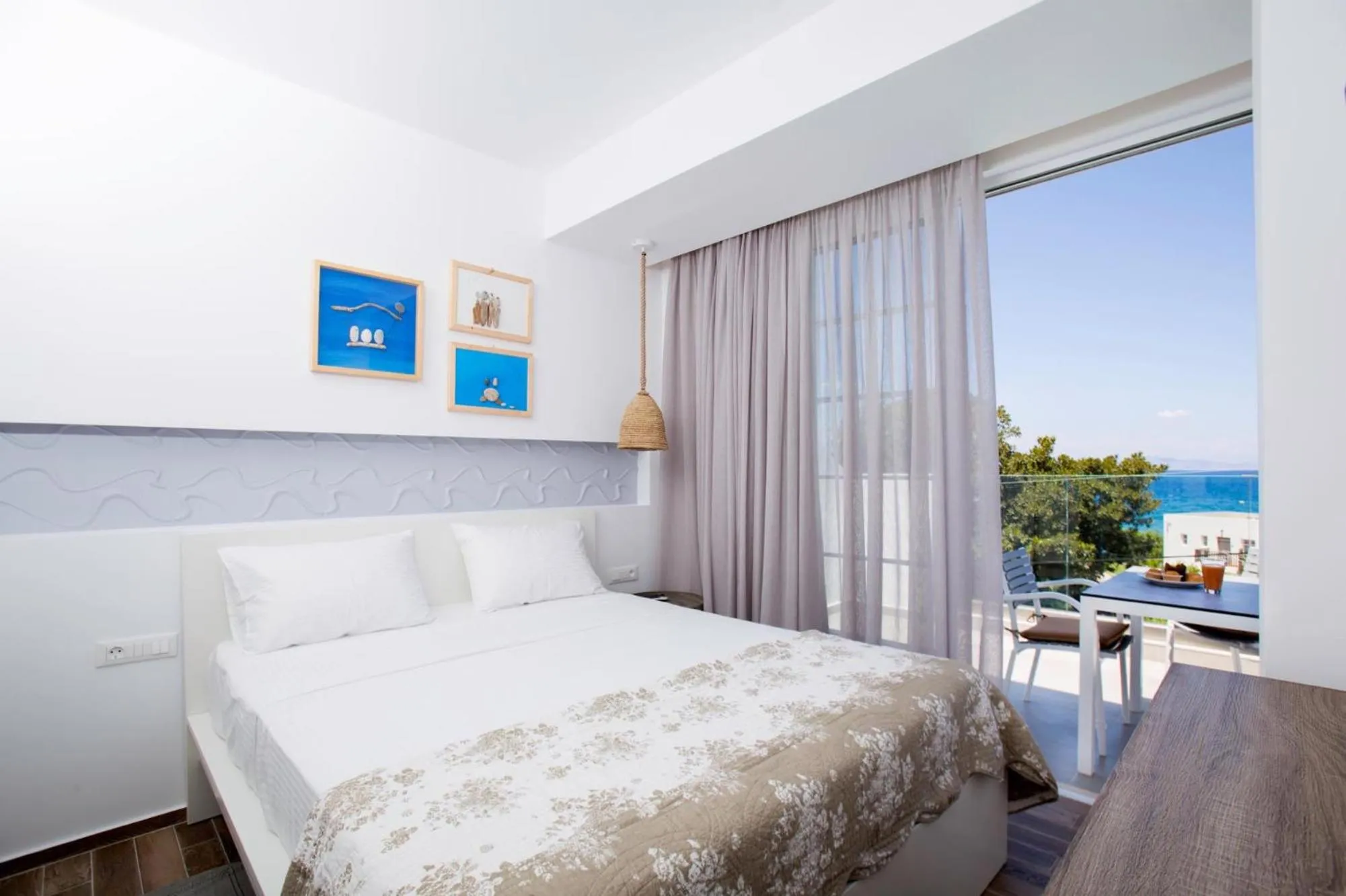 Bed in Elenis Philoxenia