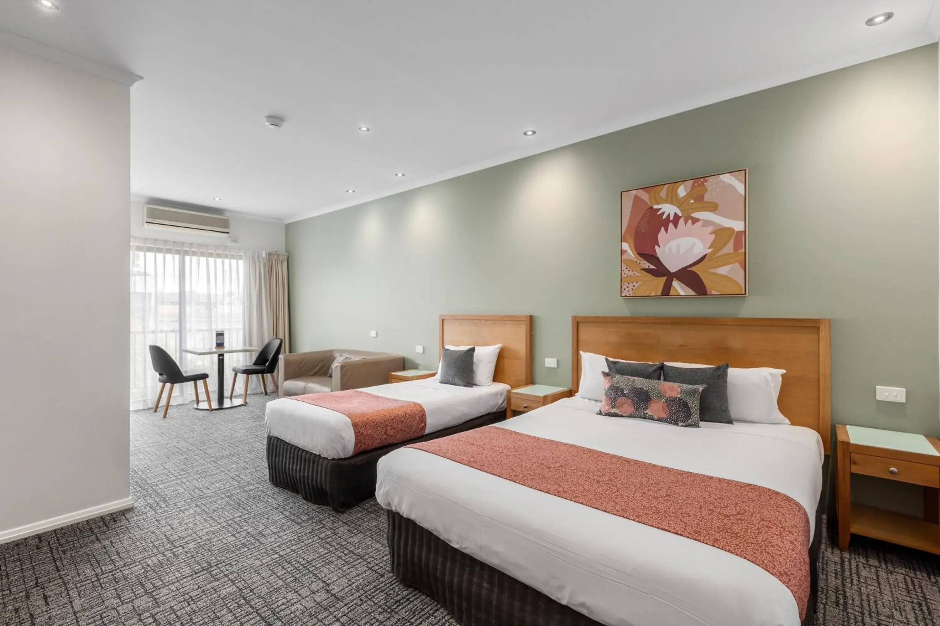 Twin Room in BEST WESTERN Geelong Motor Inn & Serviced Apartments Twin Room in BEST WESTERN Geelong Motor Inn & Serviced Apartments