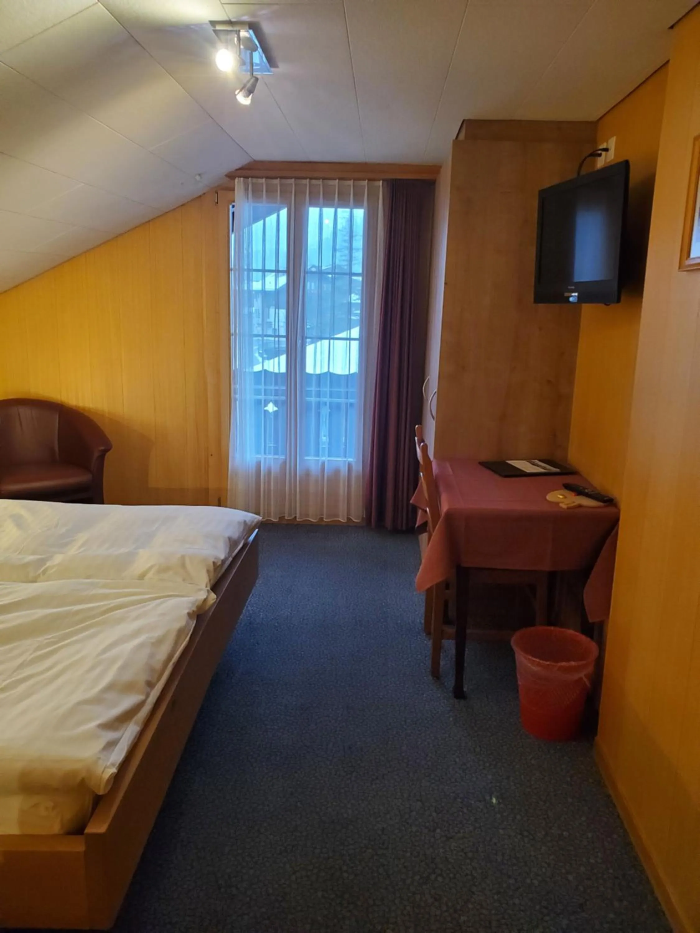 Photo of the whole room, Bed in Hotel Garni Alpenruh