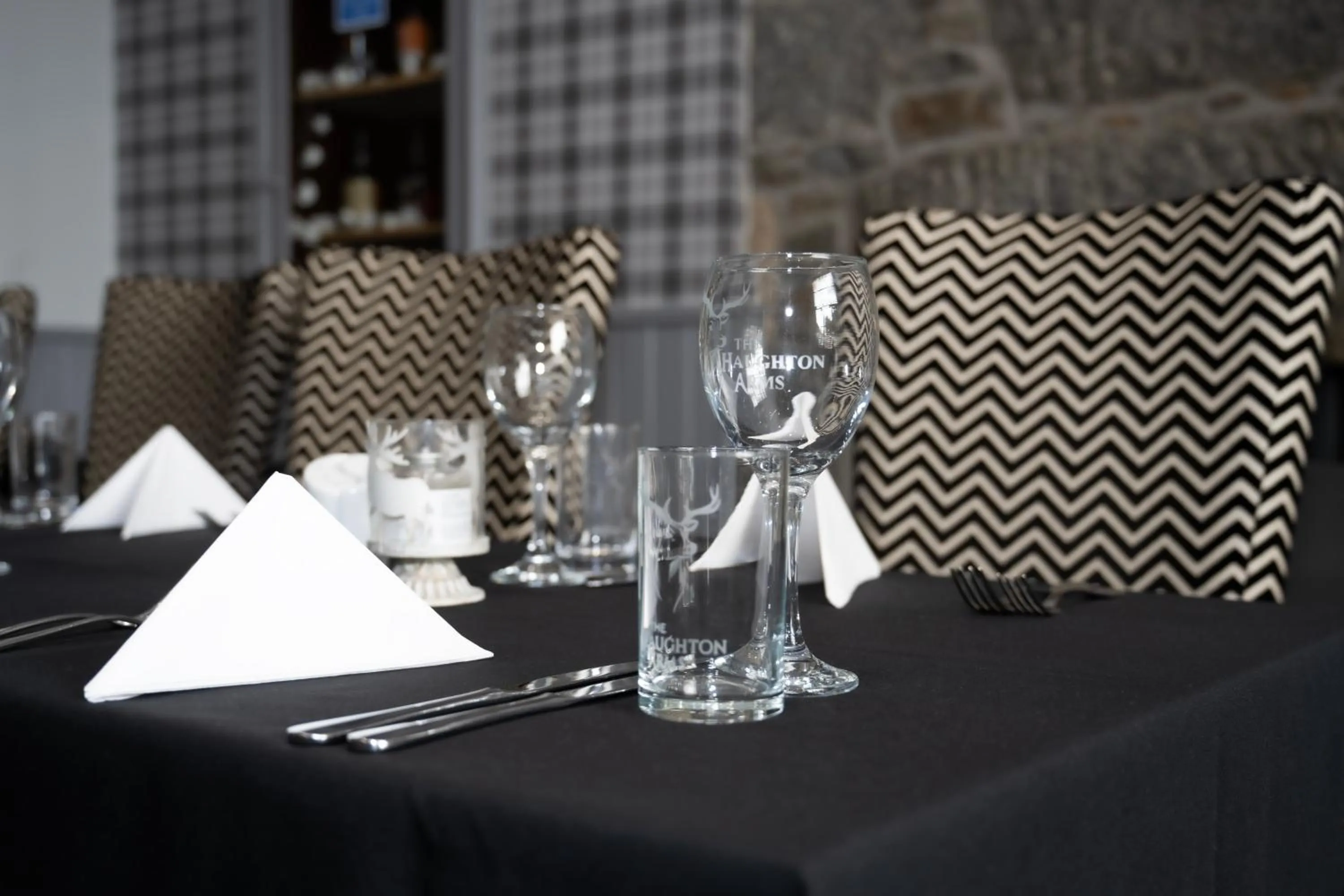 Restaurant/places to eat in Haughton Arms Hotel