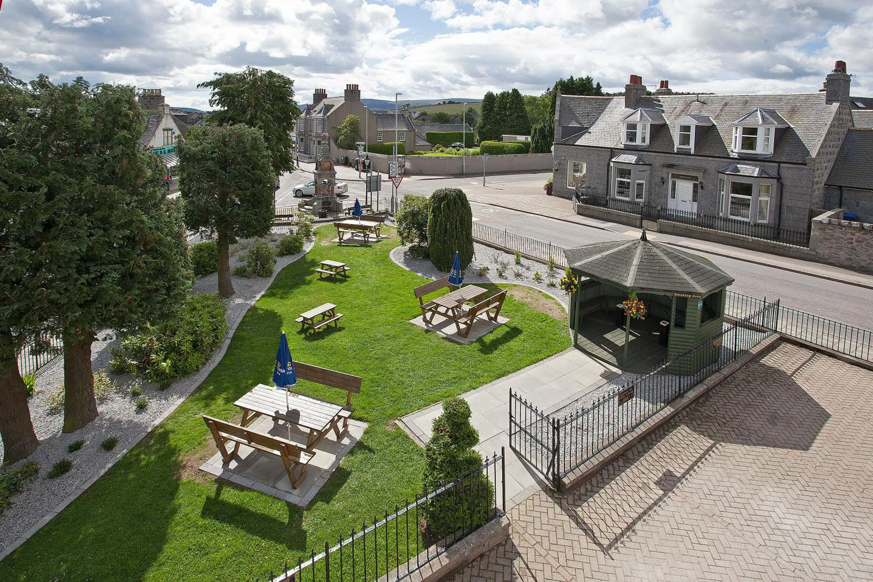 Neighbourhood in Haughton Arms Hotel