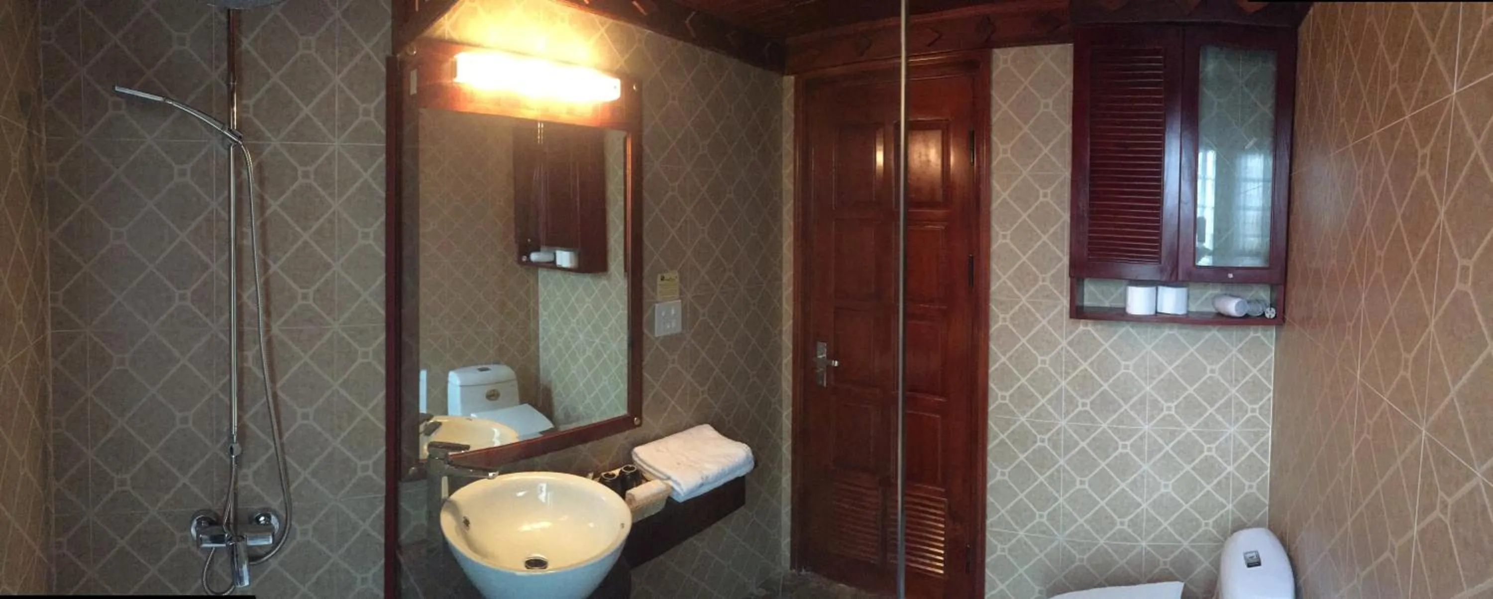 Bathroom in Sapa Garden Bed and Breakfast