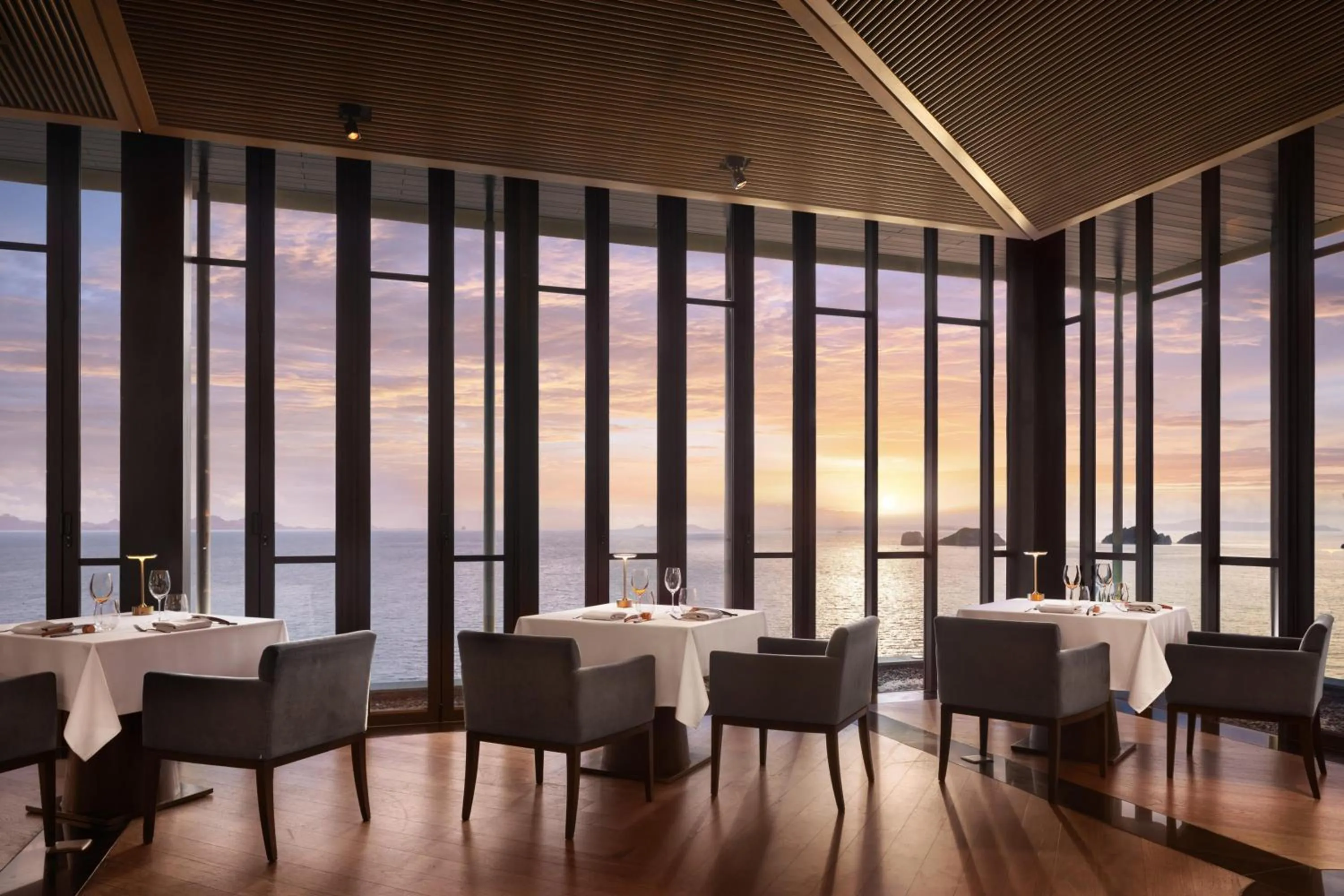 Restaurant/places to eat in Conrad Koh Samui