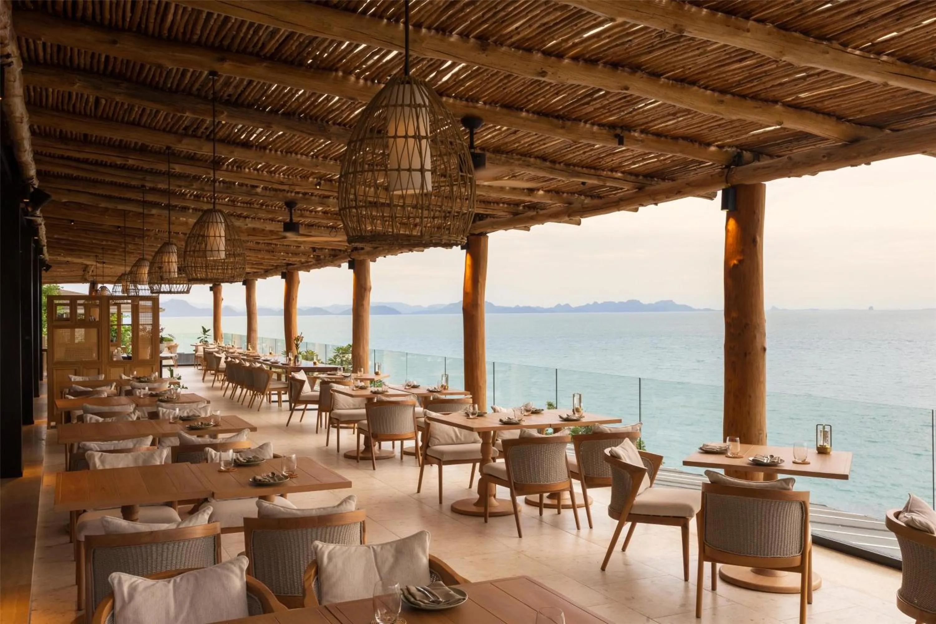 Restaurant/places to eat in Conrad Koh Samui