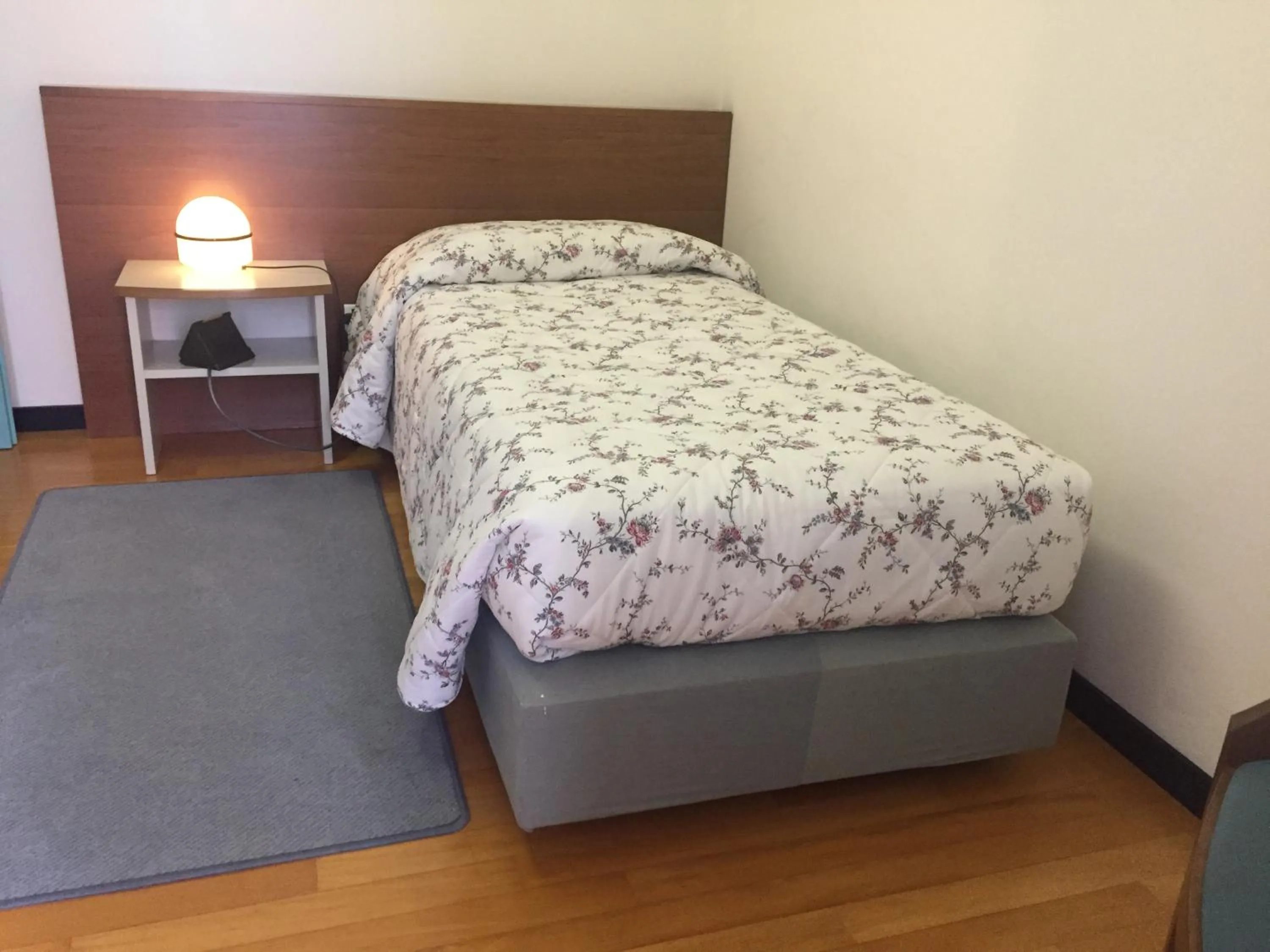 Bed in Casaalbergo La Rocca