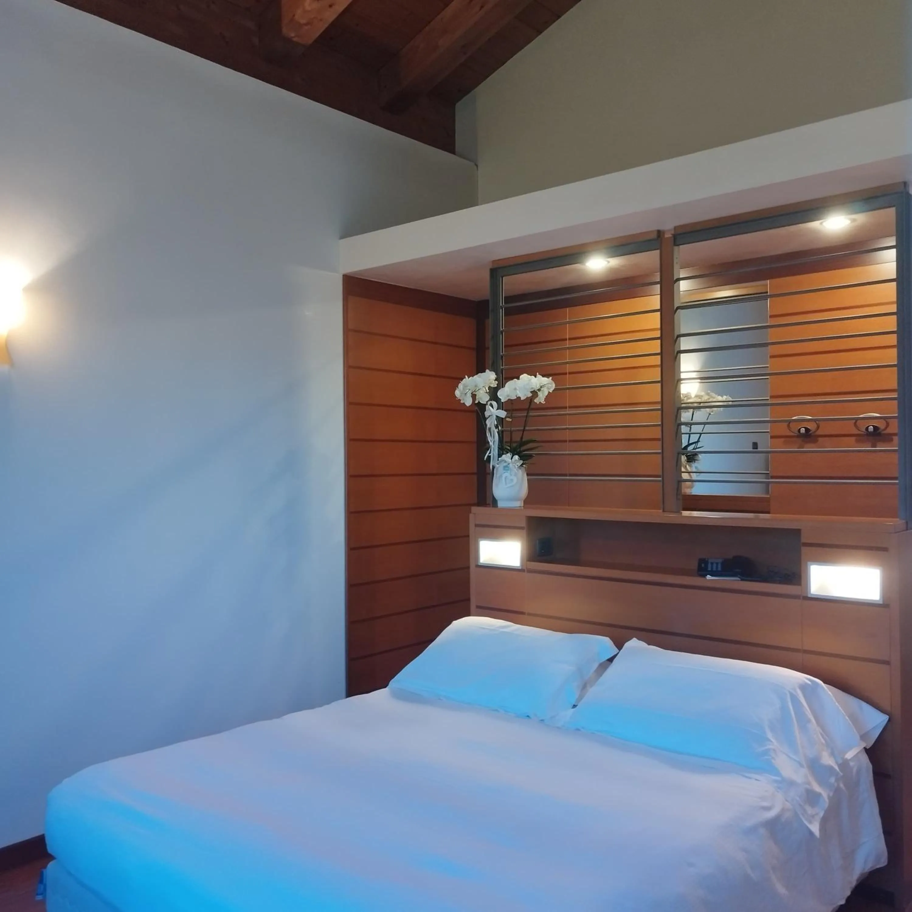 Bed in Casaalbergo La Rocca