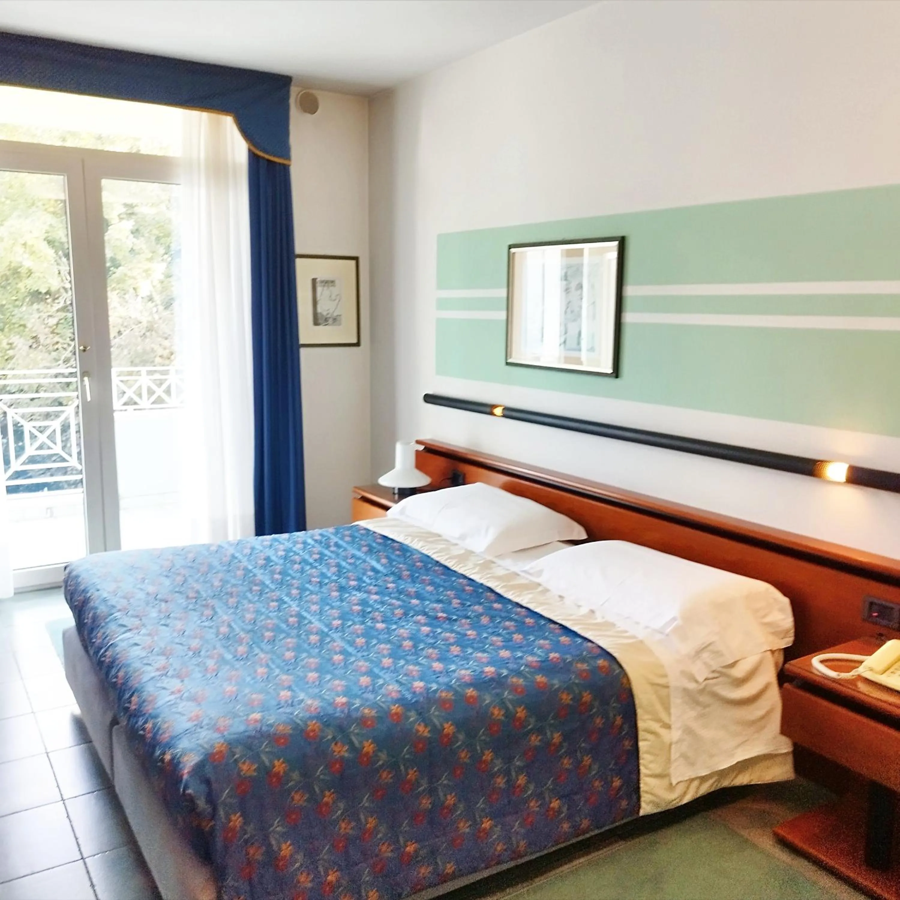 Bed in Casaalbergo La Rocca