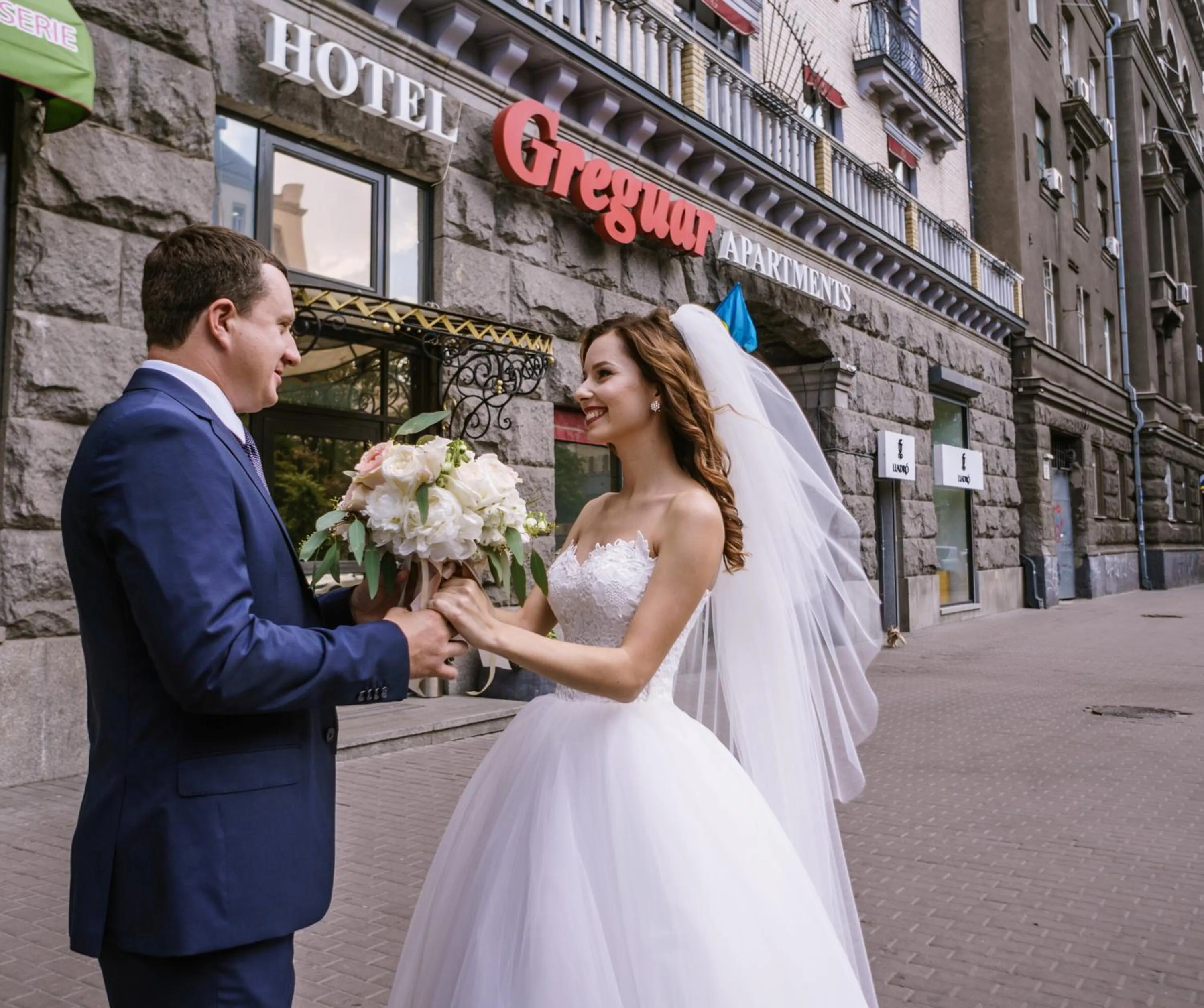 Facade/entrance in Greguar Hotel by UHM