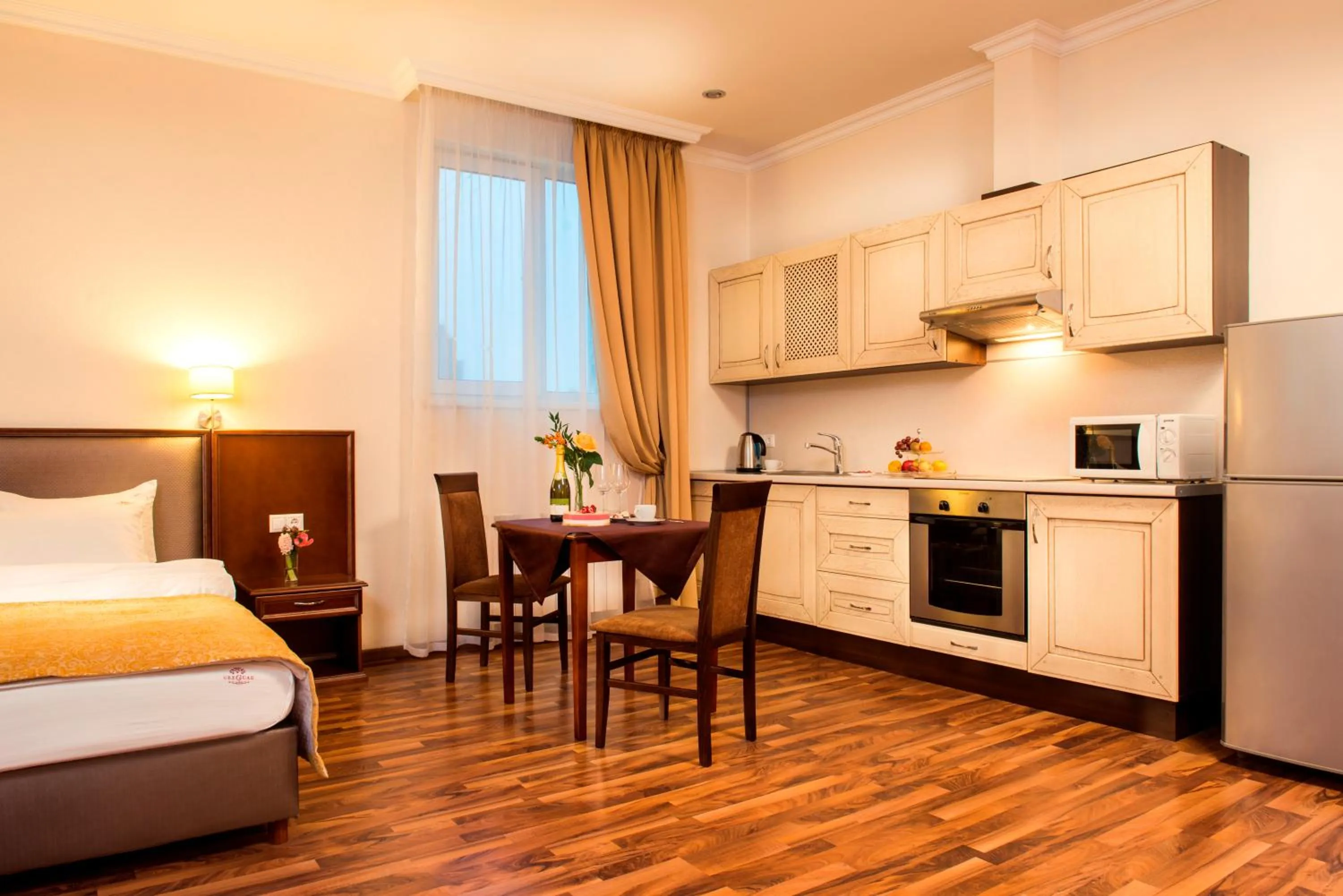 Photo of the whole room, Bed in Greguar Hotel by UHM