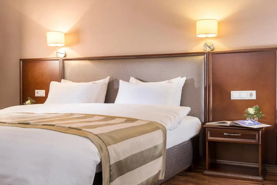 Bed in Greguar Hotel by UHM