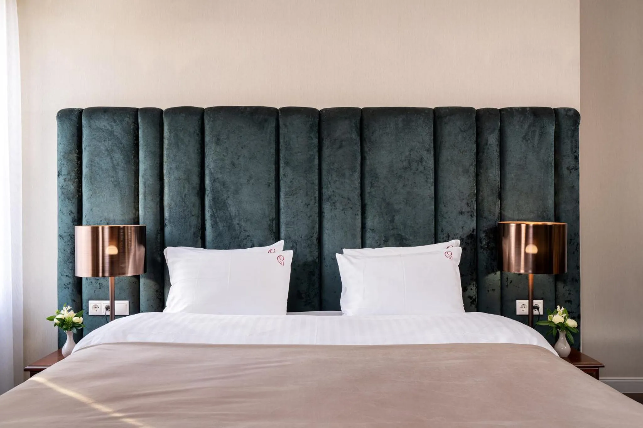 Bed in Greguar Hotel by UHM