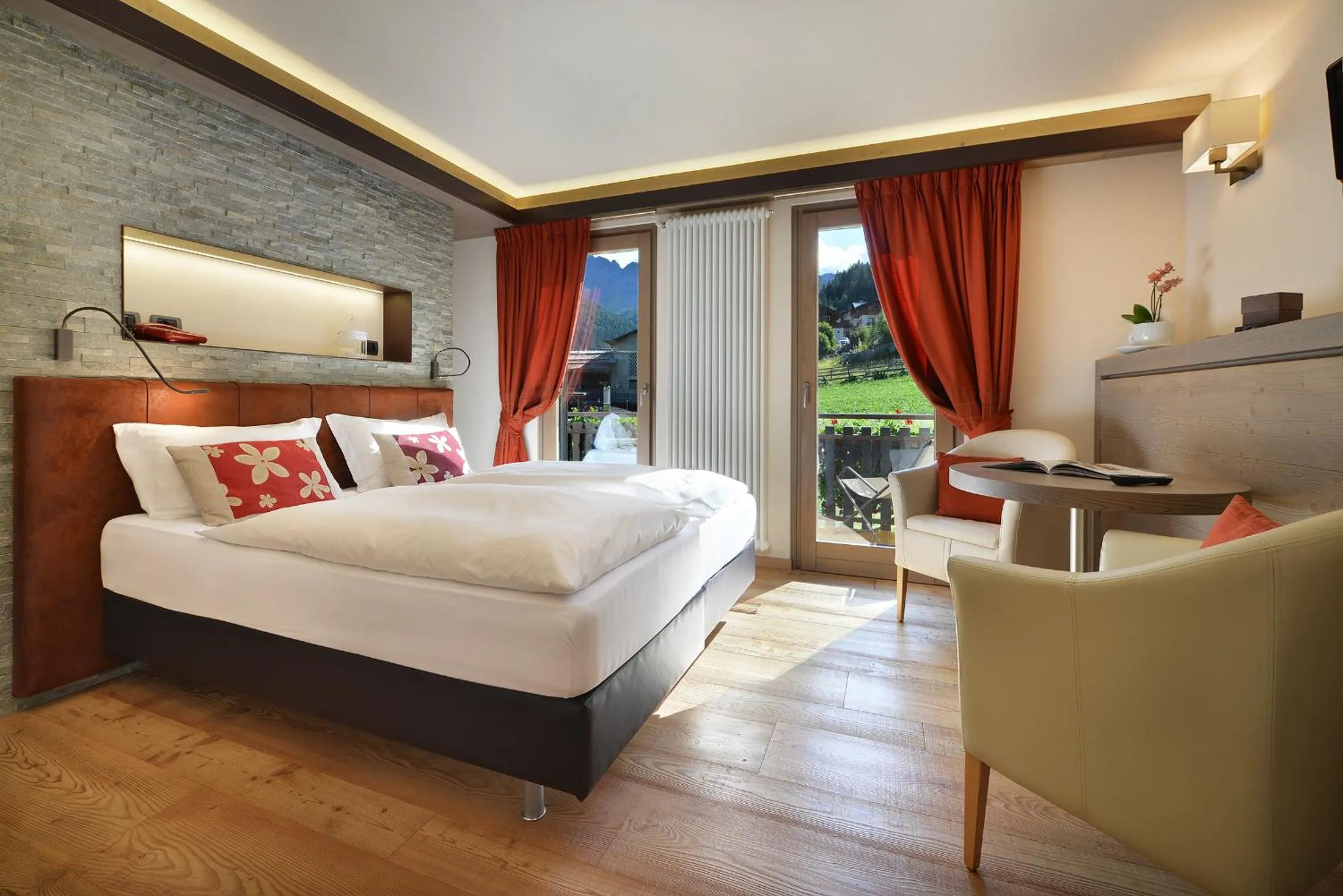 Bedroom, Bed in Hotel Cardo