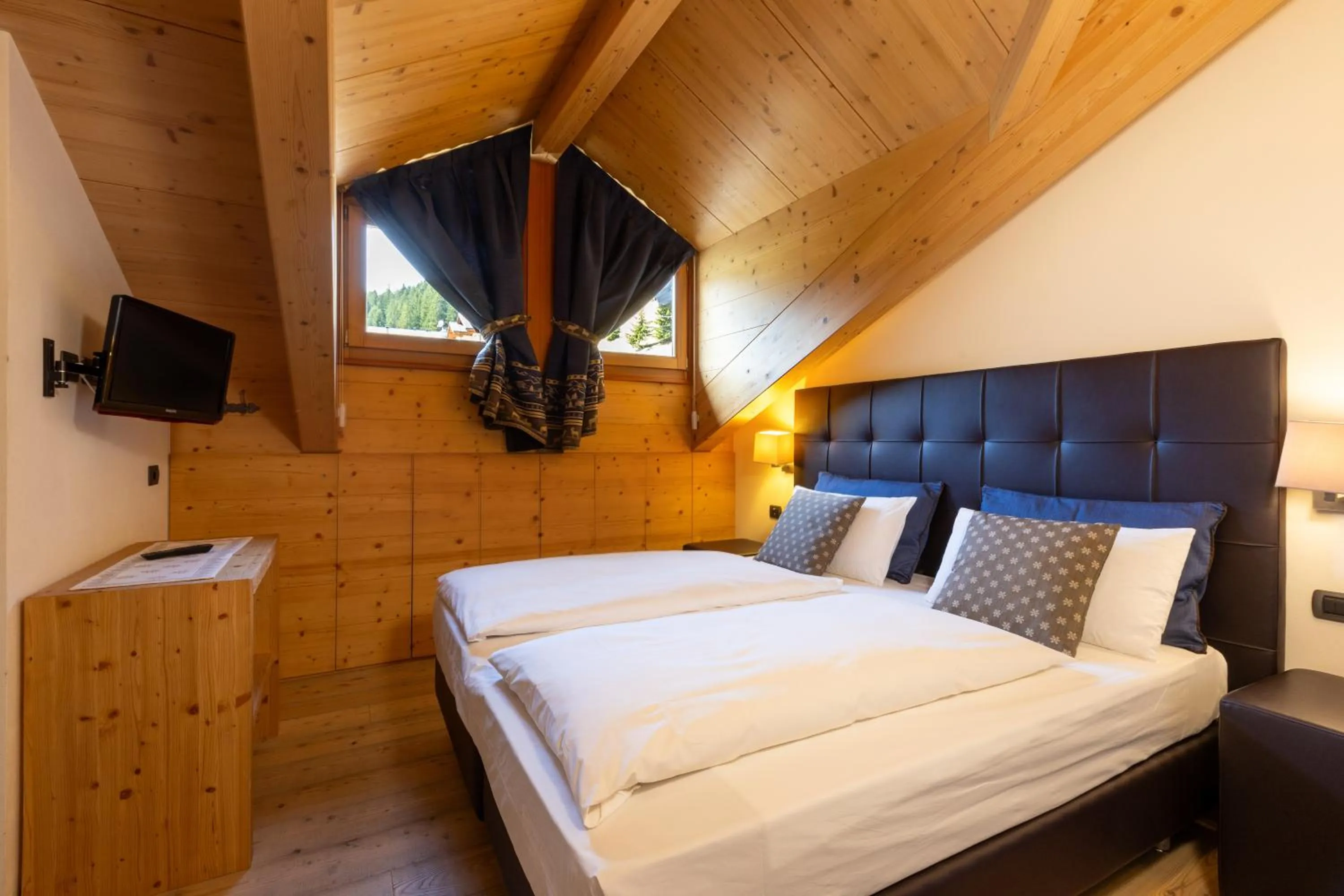 Bedroom, Bed in Hotel Cardo