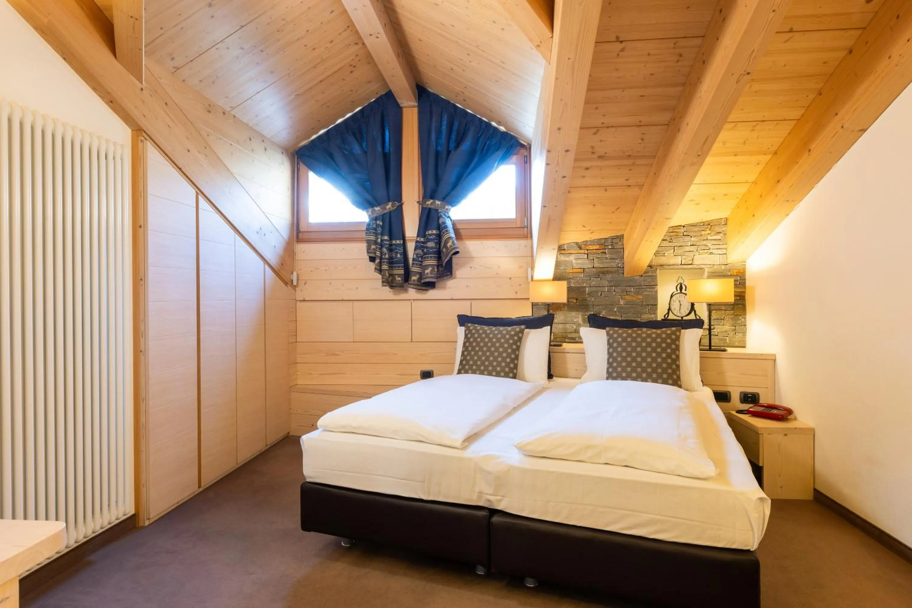 Bedroom, Bed in Hotel Cardo